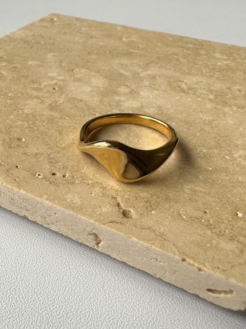 SS vintage wave ring