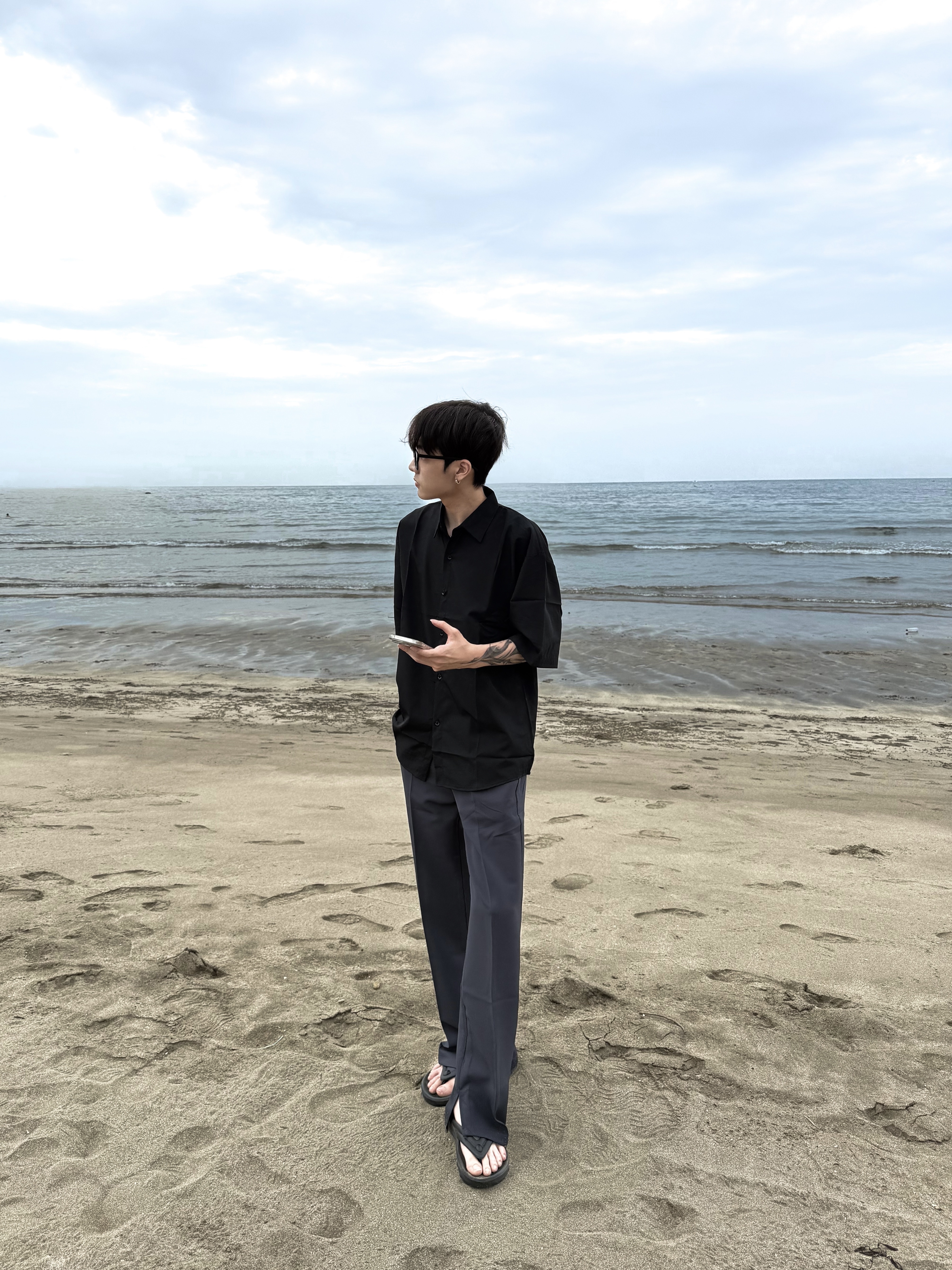 (現貨) 韓系冰絲素面百搭襯衫