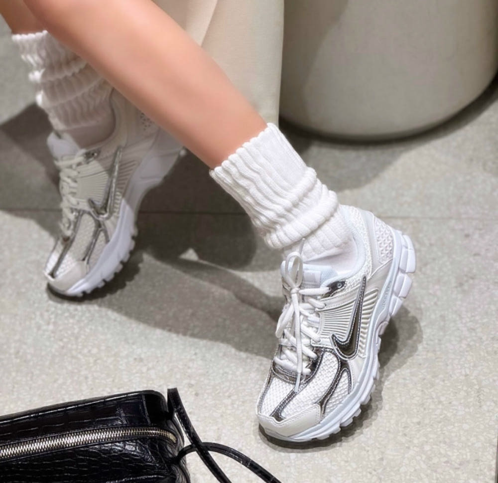 【Luxury】 Nike air zoom vomero 5 液態銀 慢跑鞋 復古老爹鞋 反光銀 銀鉤 銀勾勾