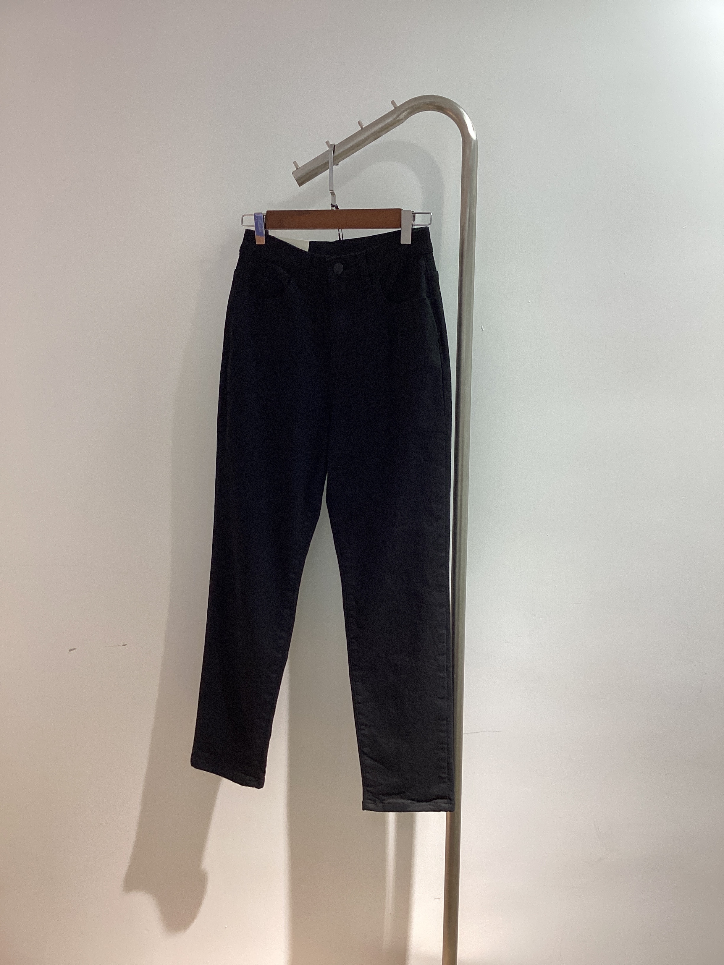 小修腳百搭黑色褲-內隱藏橡筋褲頭（內有薄絨）