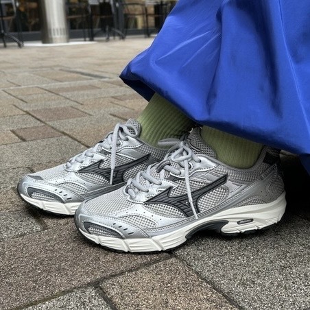 MIZUNO MXR 灰銀 灰色 淺灰 舒適防滑 休閒 跑步 男鞋 美津濃 D1GA245106