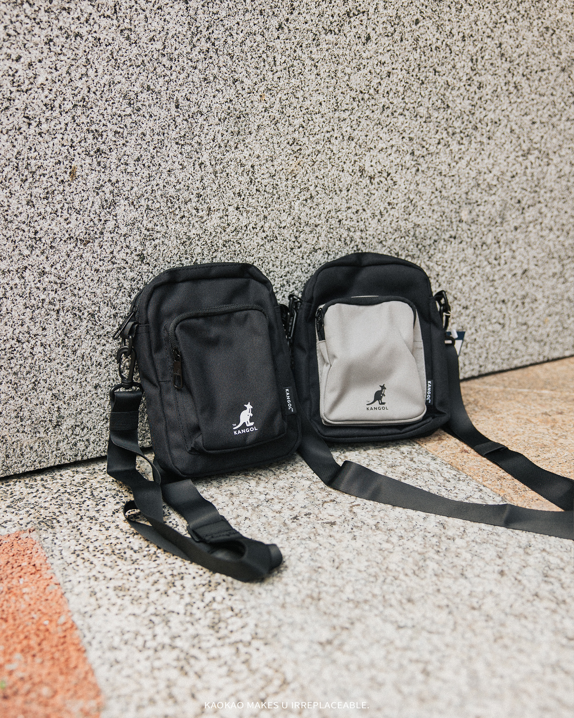 KANGOL 袋鼠 配色小側背包 小側包 小方包 側背包 斜背包【63557702】
