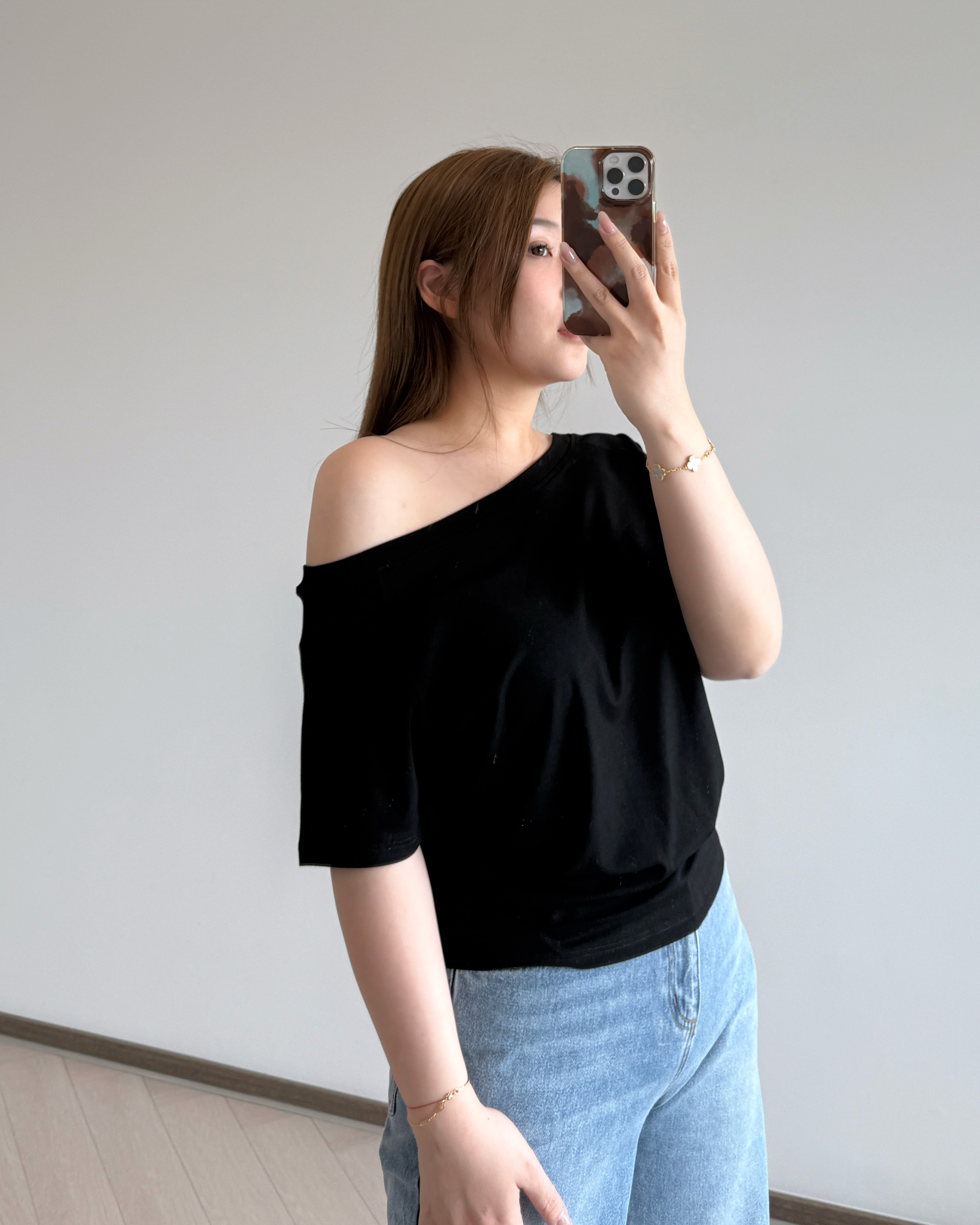 現貨 7212 斜肩/一字肩短袖上衣- 三色入