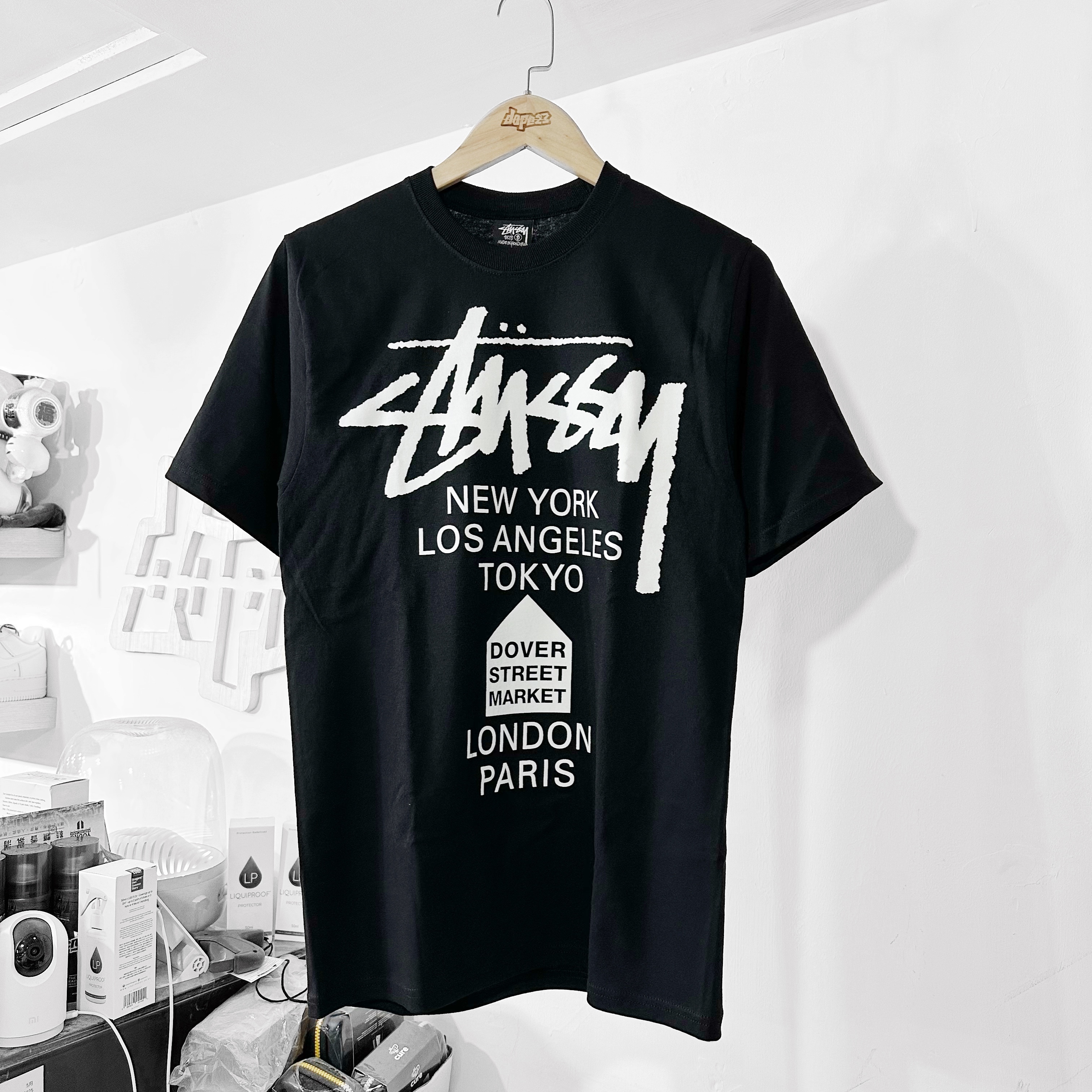 STÜSSY SS25 DSM World Tour T-Shirt Black （DSM聯名版本）