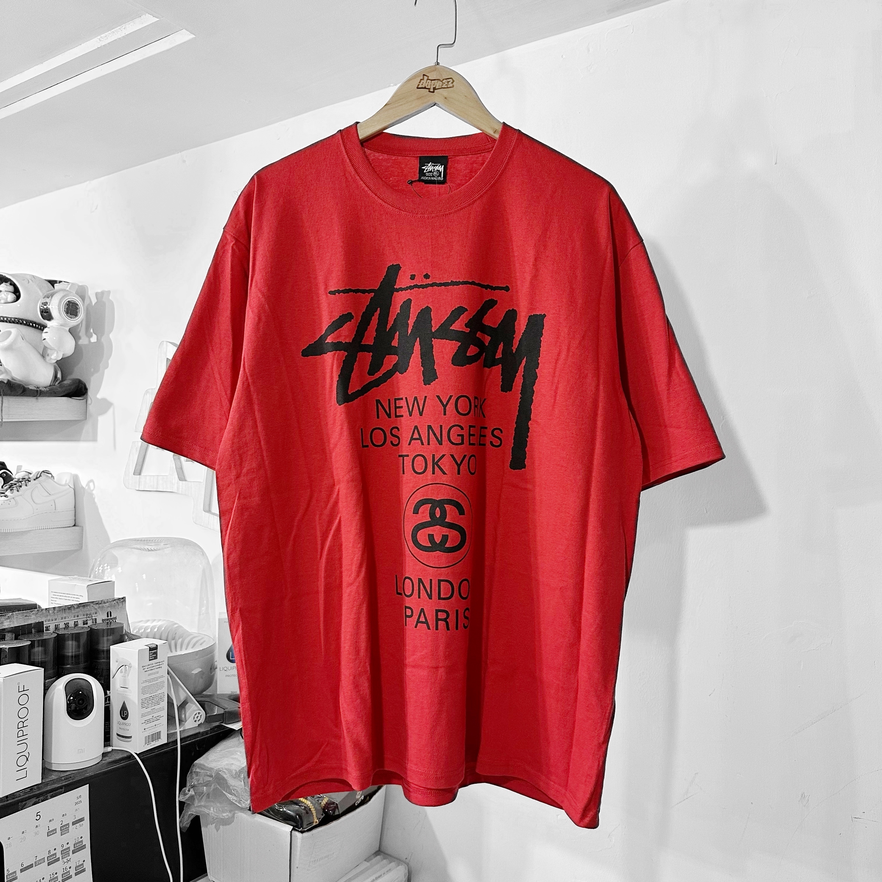 トップス Stussy World Tour Tee 25SS Cayenne L Buy Stussy World Tour Tee 'Dark Red' - 3903713 DARK | GOAT CA