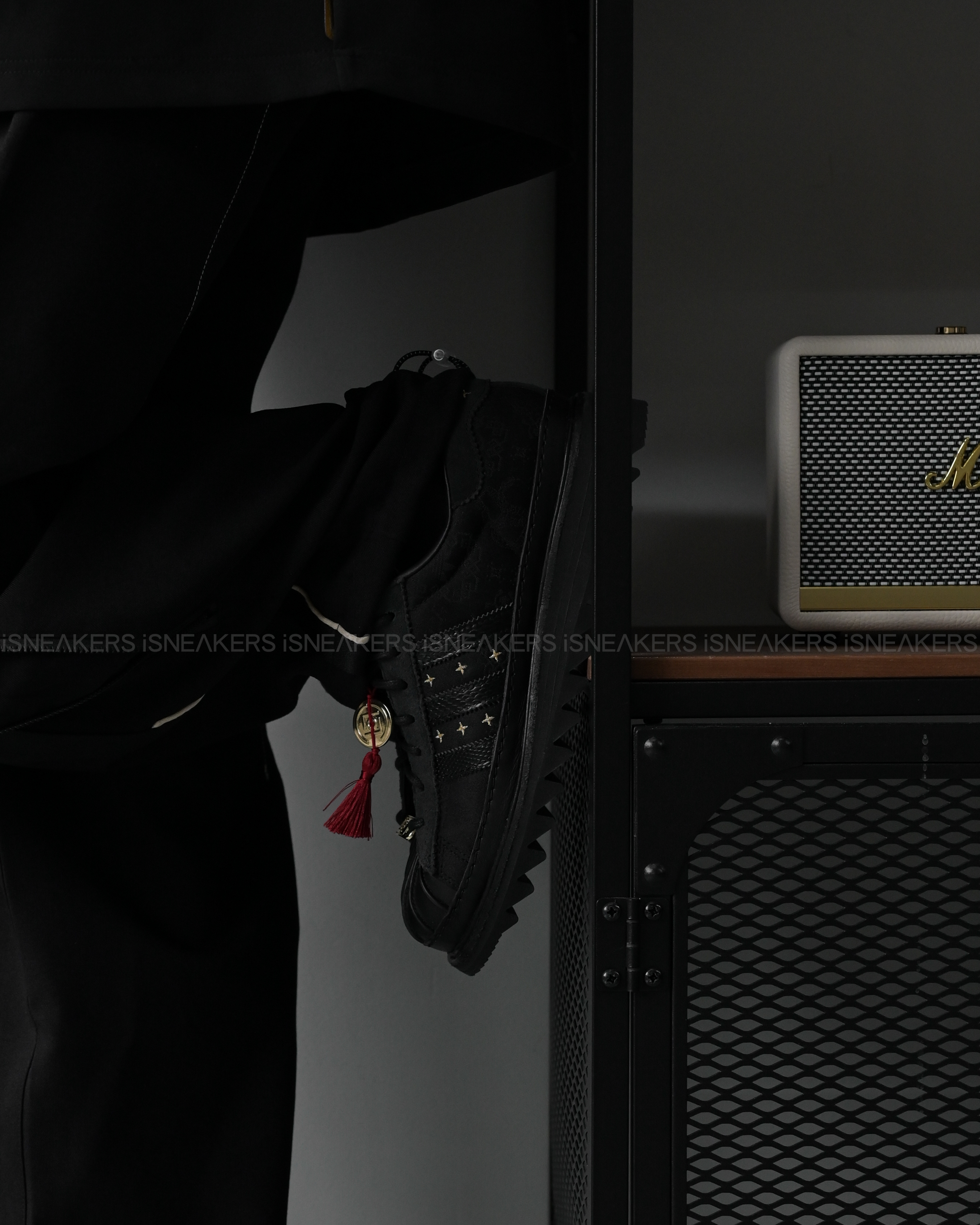 iSNEAKERS｜Clot x Adidas Superstar "Chinese New Year" 蛇年限定黑絲綢  JR5114