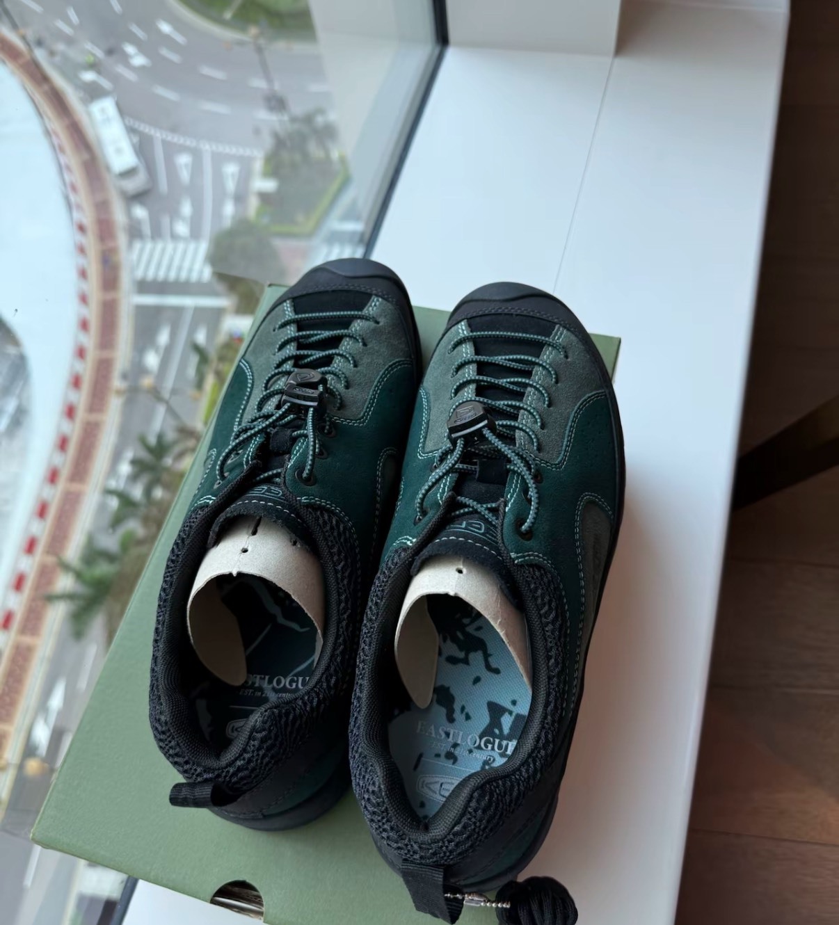 KEEN Jasper Rocks 綠黑低幫休閒鞋 男款