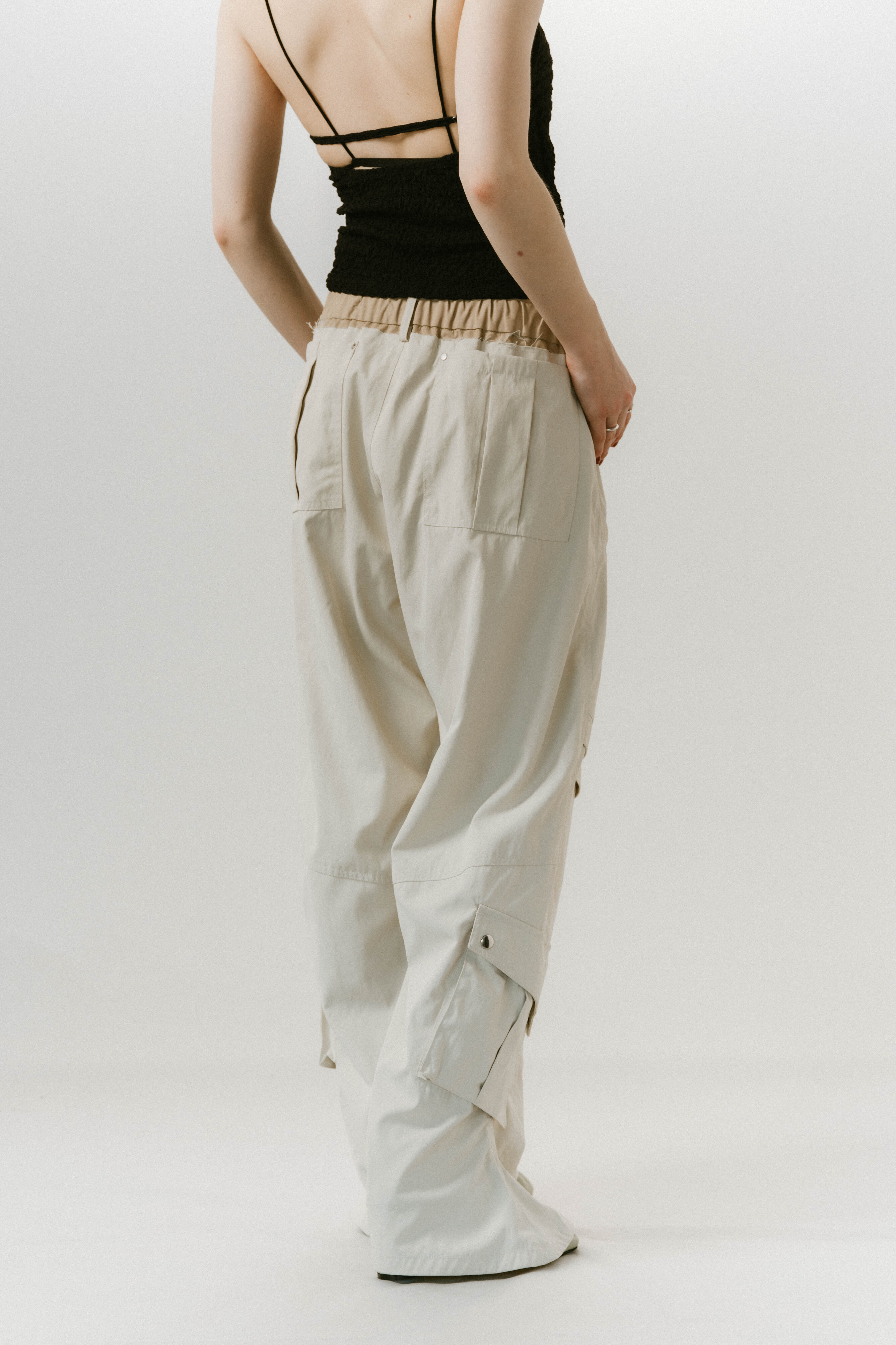 クヌースマーフ♡docking nylon pants khaki Sサイズ