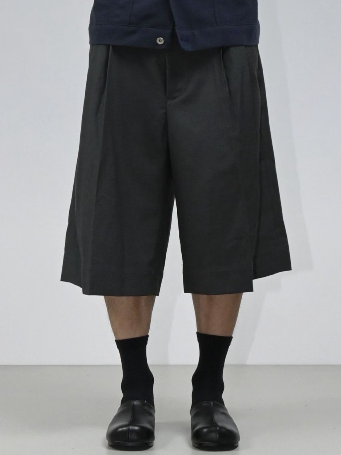 淨色短褲 LEGIT-047P