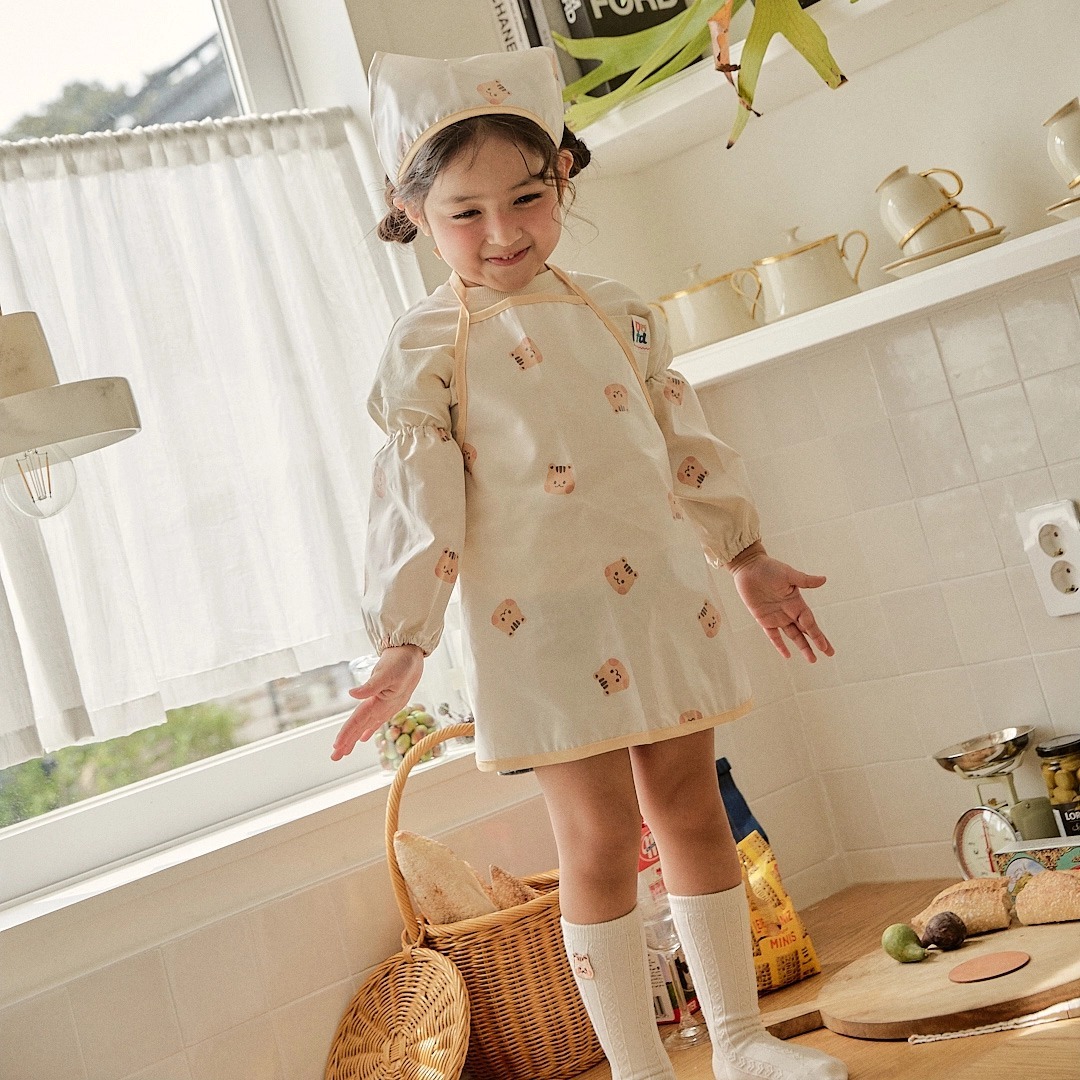 DOT圓圓臉玩轉派對系列-防水圍裙三件套(圍裙+套袖+頭巾)
