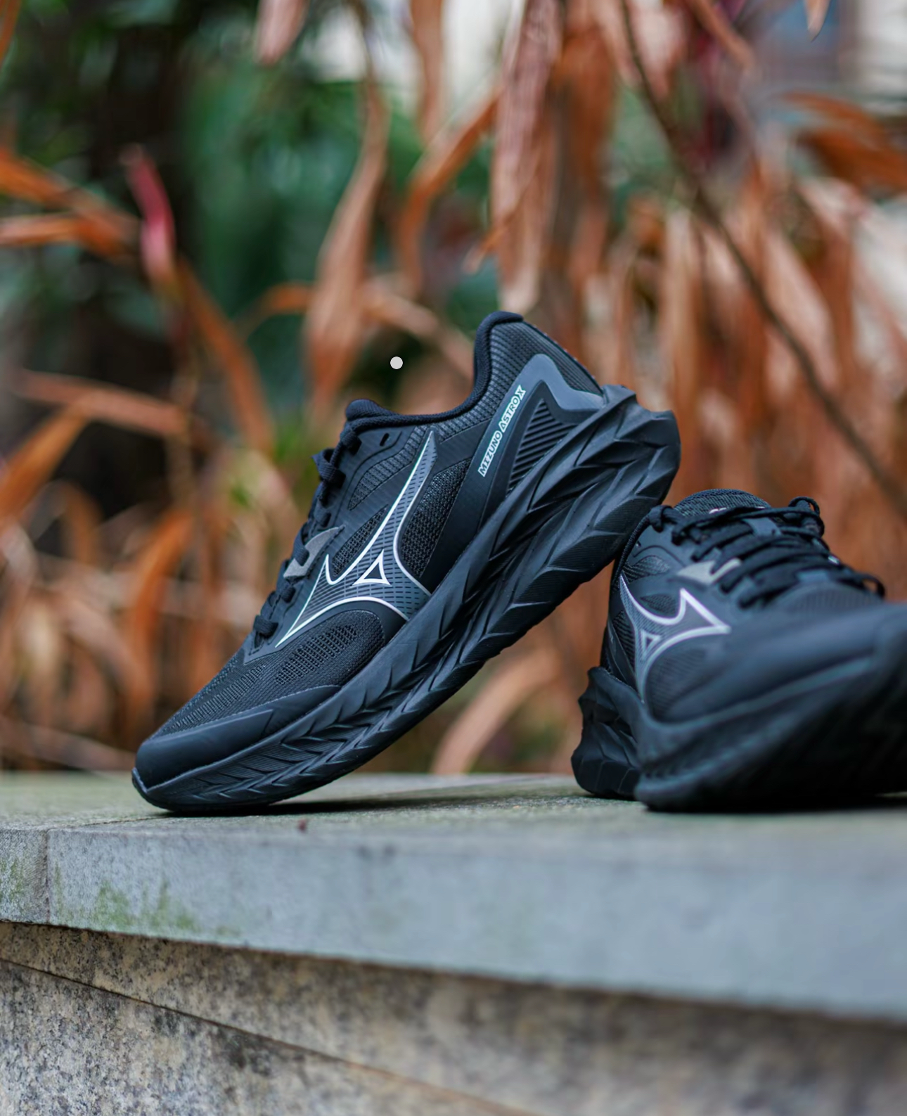 預訂 | MIZUNO ASTRO X BLACK/ SMOKE GREY