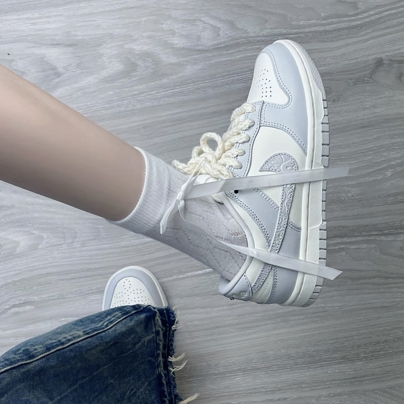 NIKE DUNK LOW 骨白 灰白 浮雕 麻繩 編織粗鞋帶 女鞋 FJ4553-133