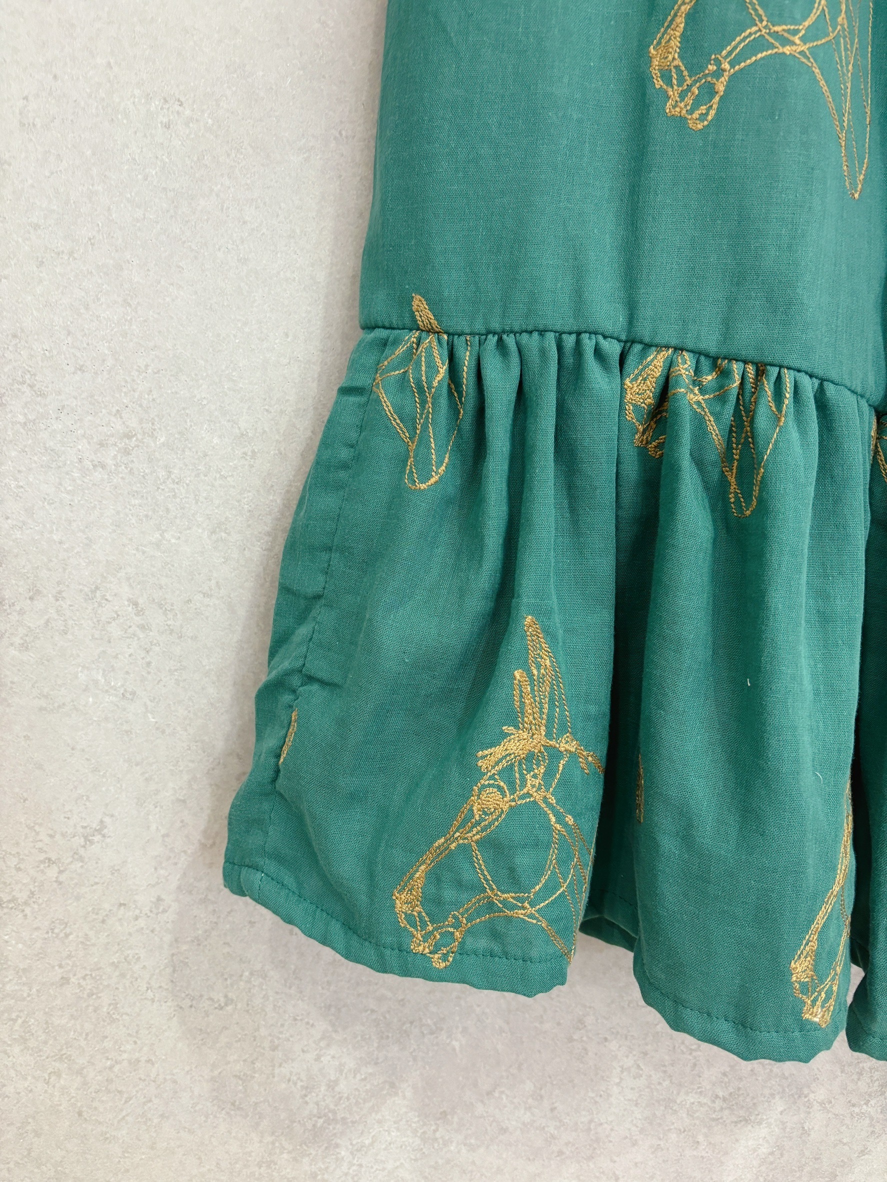 綠刺繡馬 媽咪花瓣長褲裙