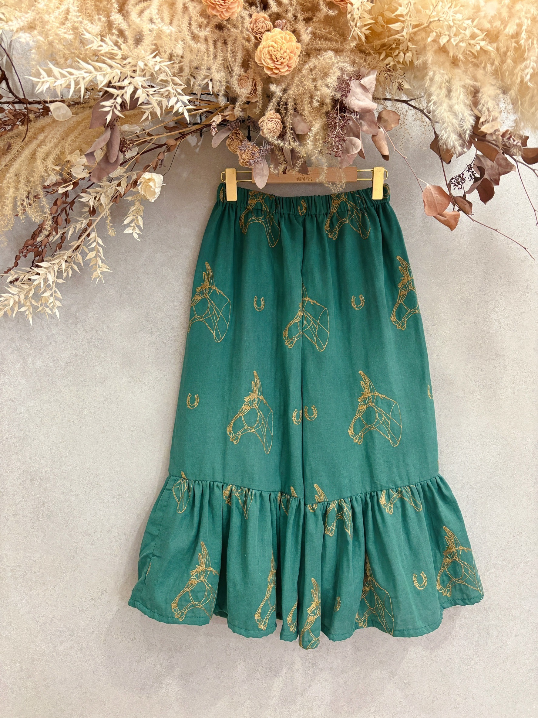 綠刺繡馬 媽咪花瓣長褲裙