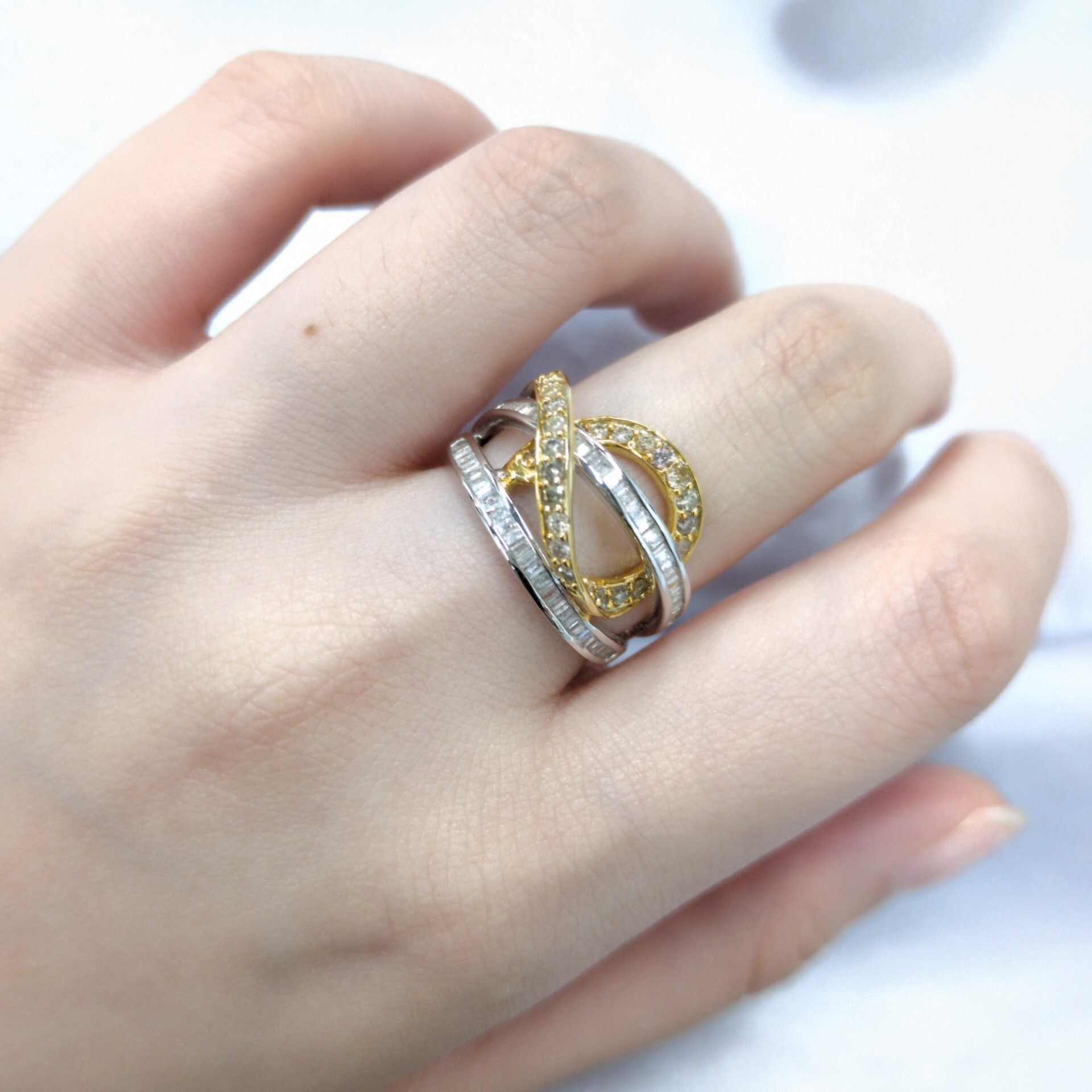 18K Gold 0.80ct Diamond Ring