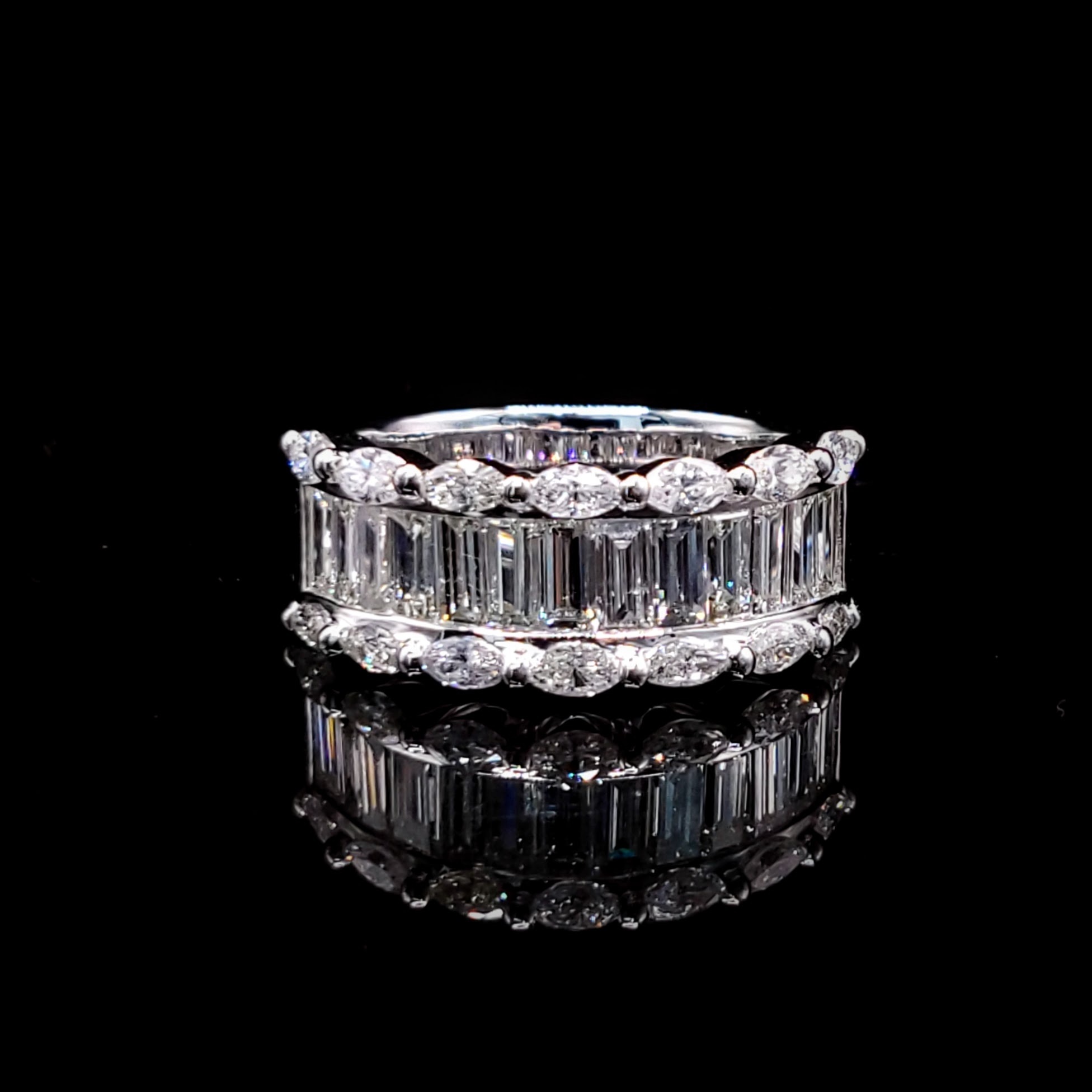 18K White Gold 2.14ct Princess Cut Diamond Ring