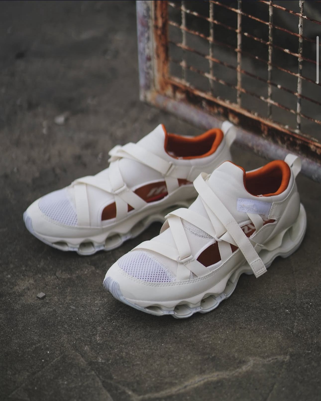 現貨|Mizuno Wave Prophecy Strap White 白橙配色