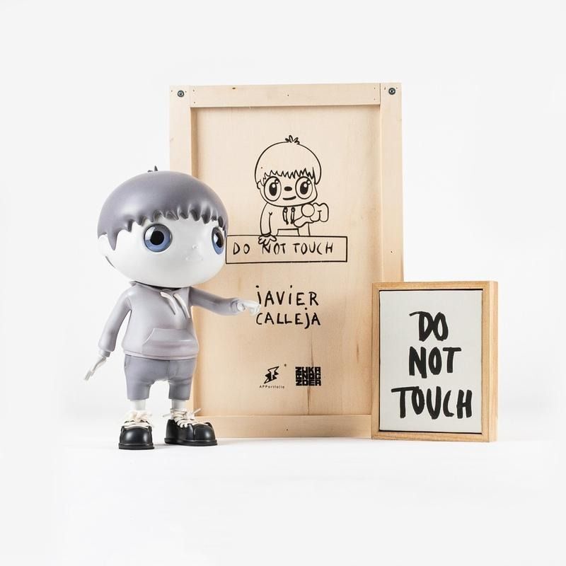 Javier Calleja Do not Touch No Art Here Grey Version
