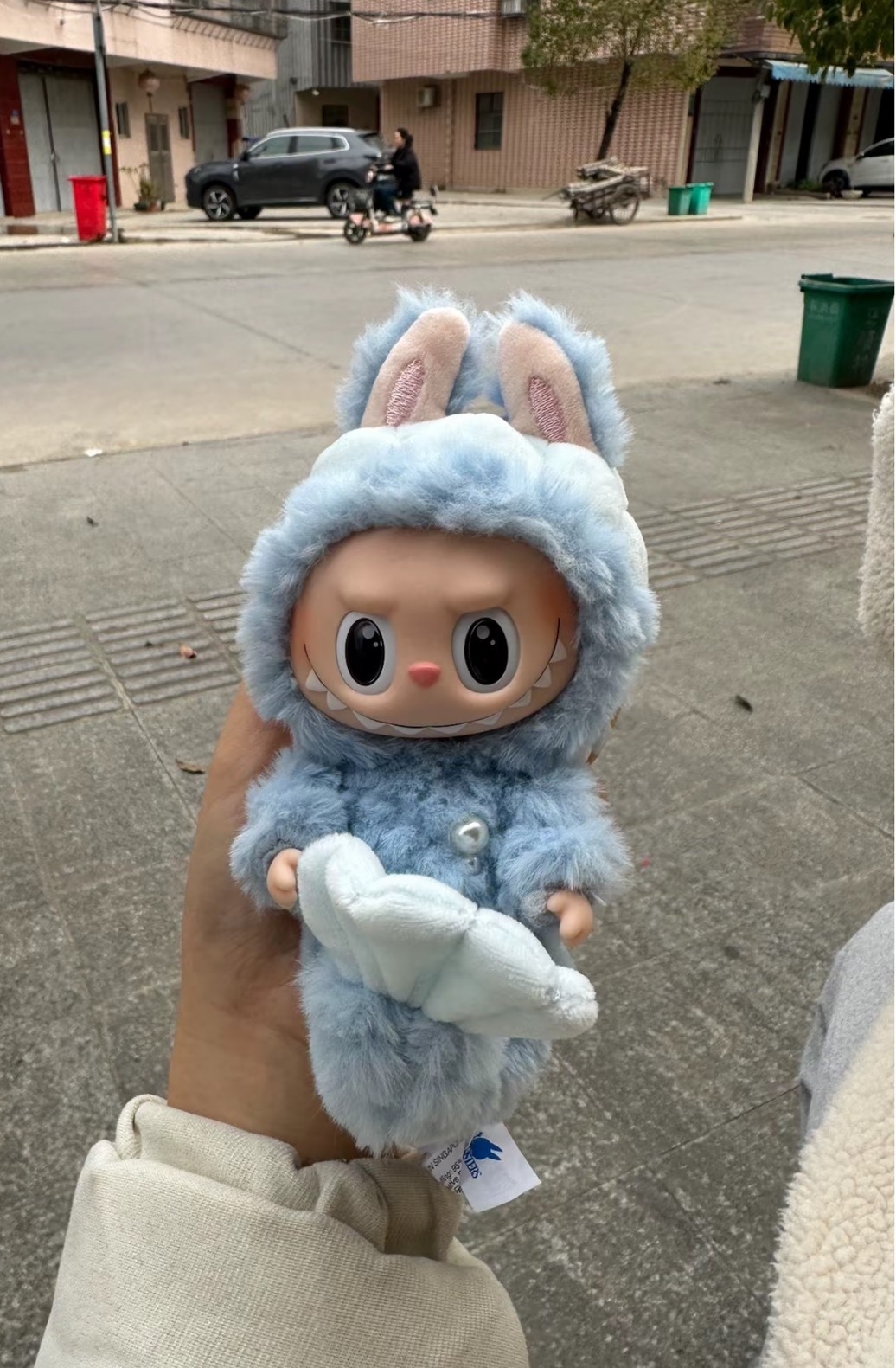 POP MART 泡泡瑪特 Labubu 新加坡限定 毛絨吊飾 小號