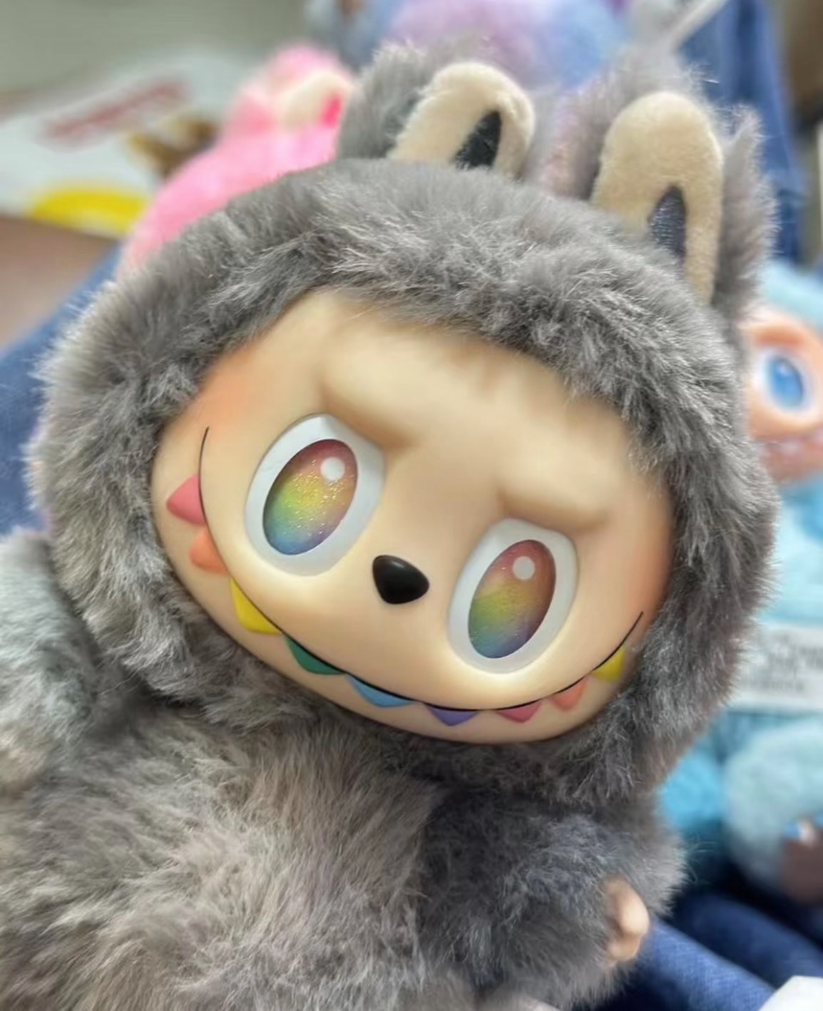 POP MART 泡泡瑪特 THE MONSTERS Labubu 3.0  隱藏款 前方高能系列 搪膠毛絨掛件