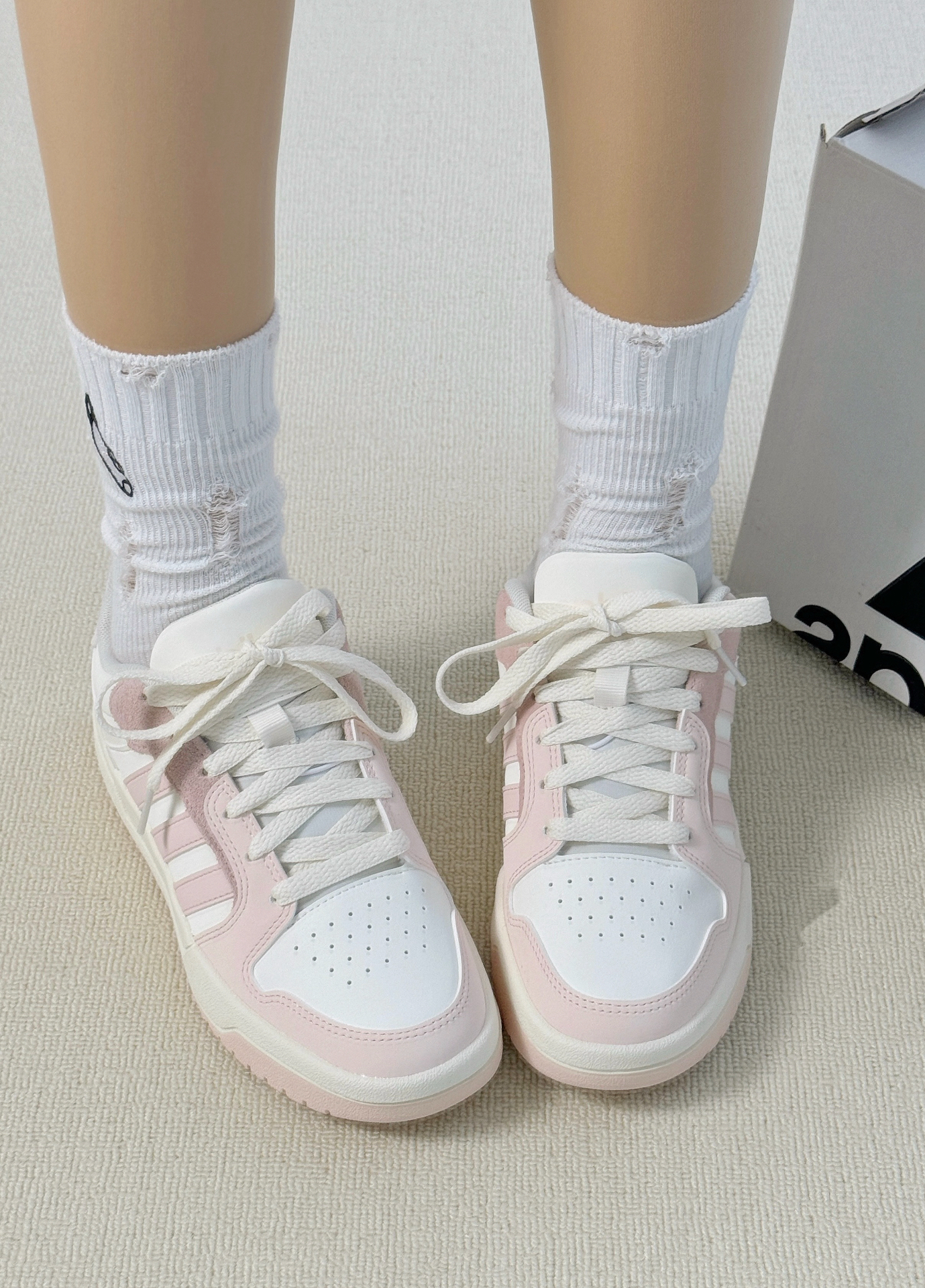 Adidas Neo Entrap 櫻花牛奶 粉白色 麂皮 復古 板鞋 IE3904/預購