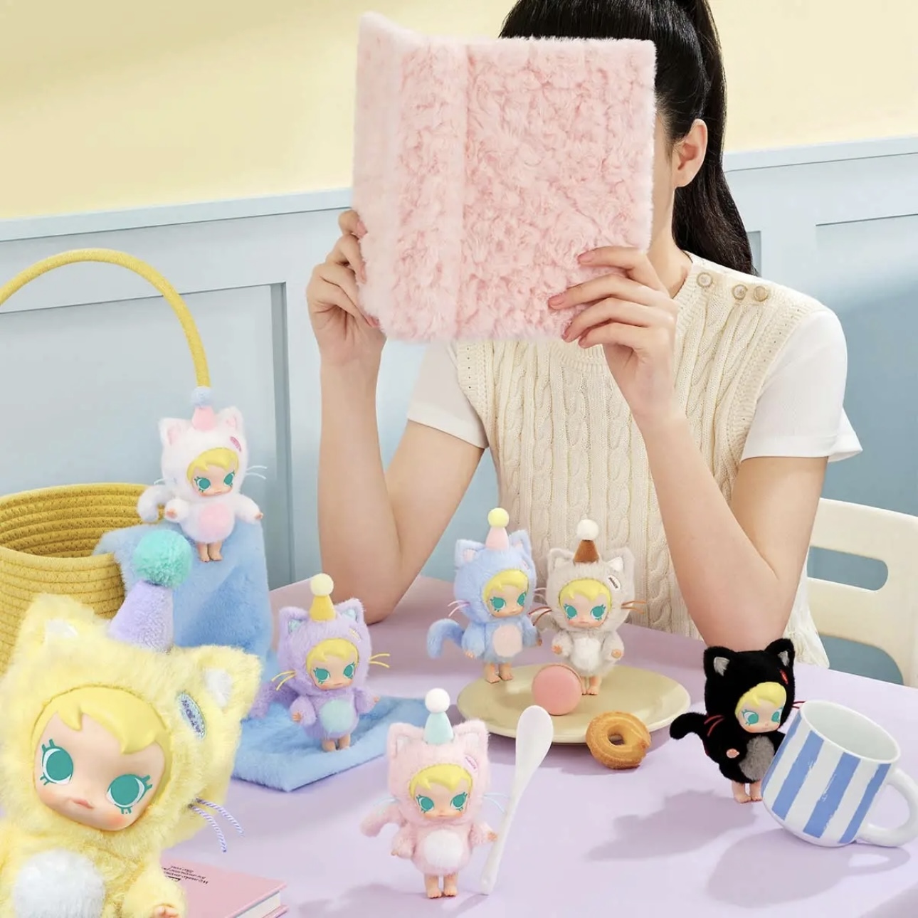 POPMART泡泡瑪特 BABY MOLLY 口袋朋友系列 盲盒 "單小盒入 "搪膠毛絨 掛件