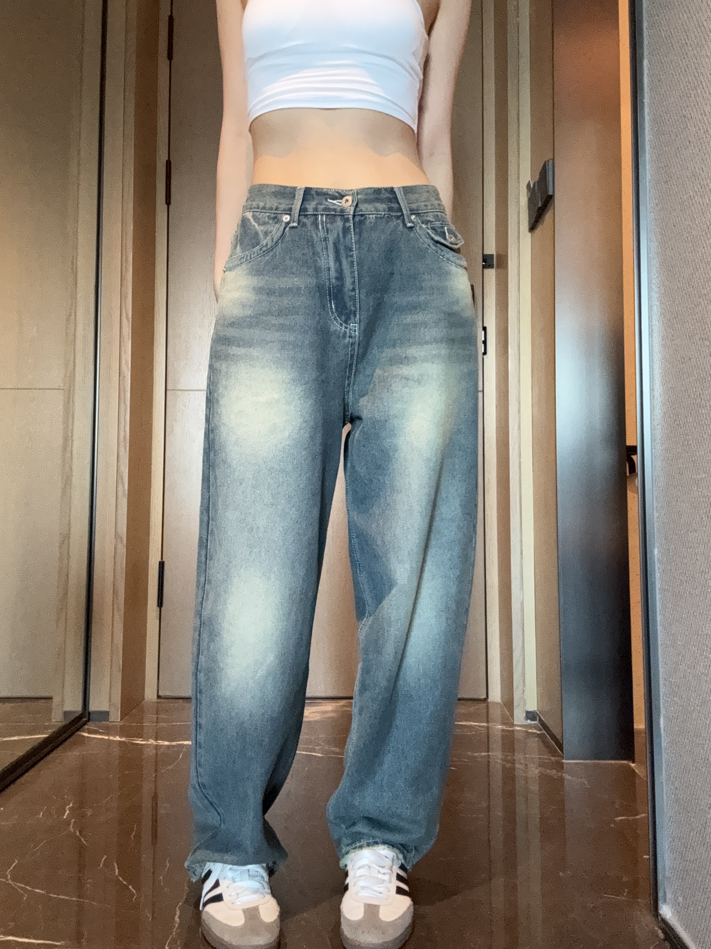 (訂購) Karina個性洗水翹臀神褲 P5201 (S/M/L)