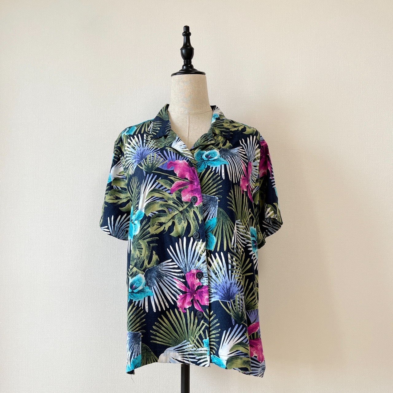 White Stag深藍色夏威夷花恤