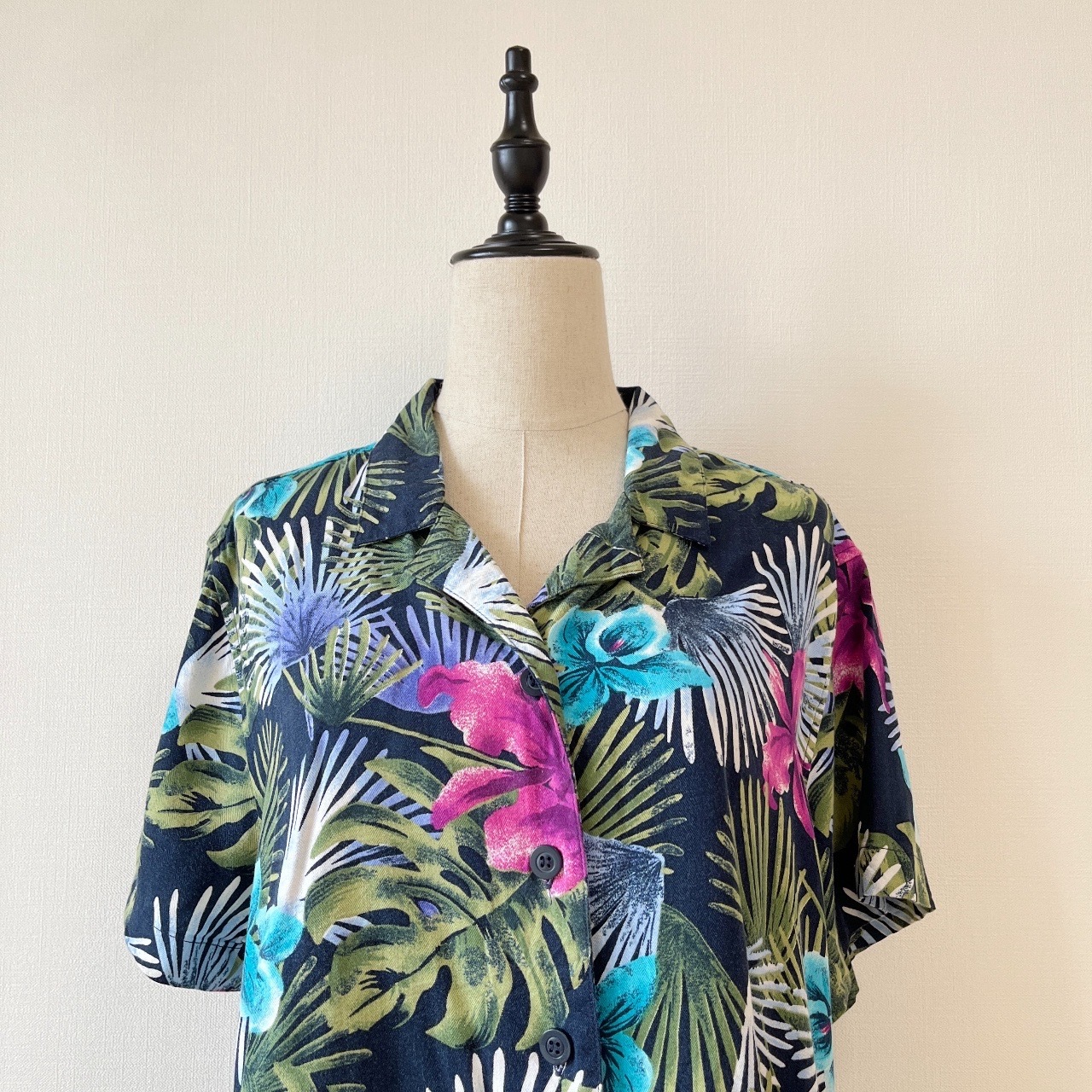 White Stag深藍色夏威夷花恤