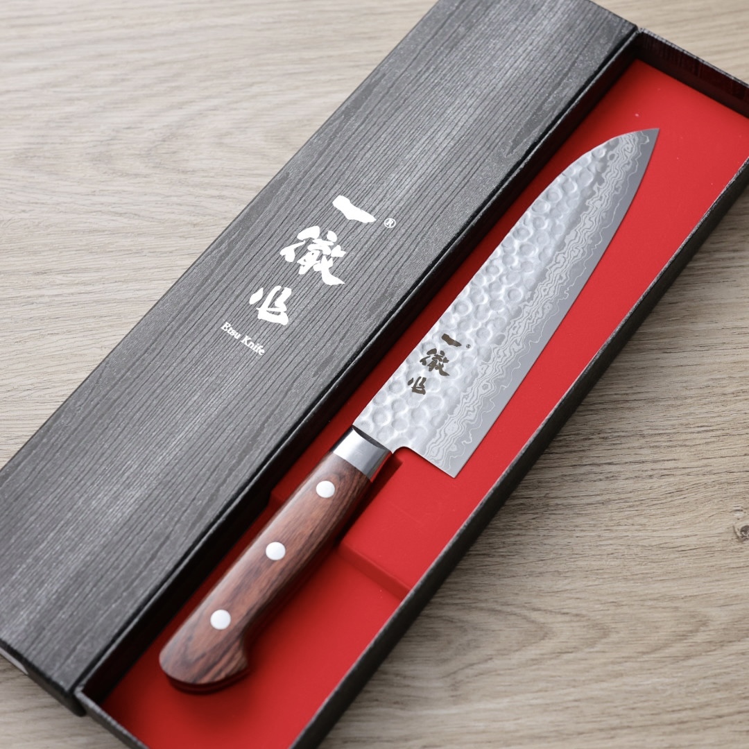 一徹 三德 180mm VG10鋼 33層鎚目大馬士革 洋柄