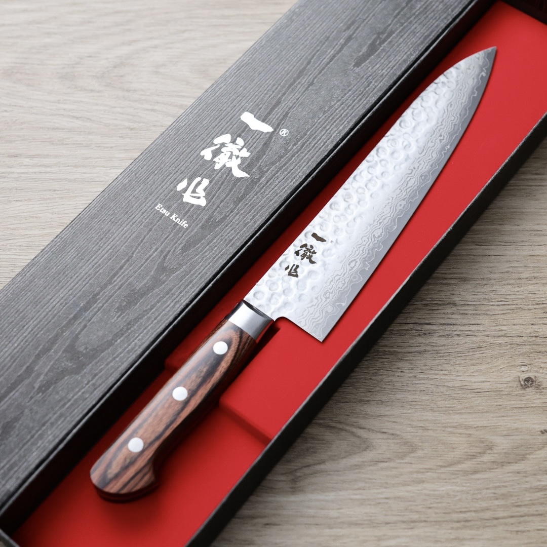 一徹 牛刀 210mm VG10鋼 33層鎚目大馬士革 洋柄