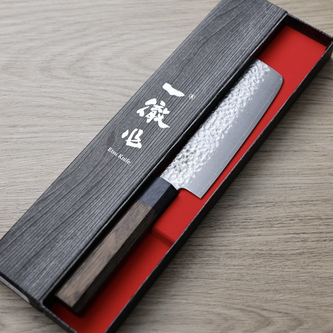 一徹 小菜切 135mm VG10鋼 33層鎚目大馬士革