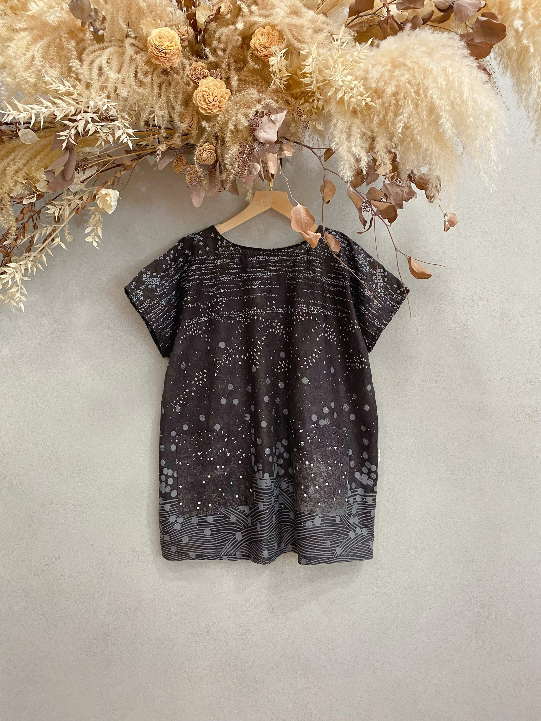 漸層灰雲海 媽咪口袋長上衣