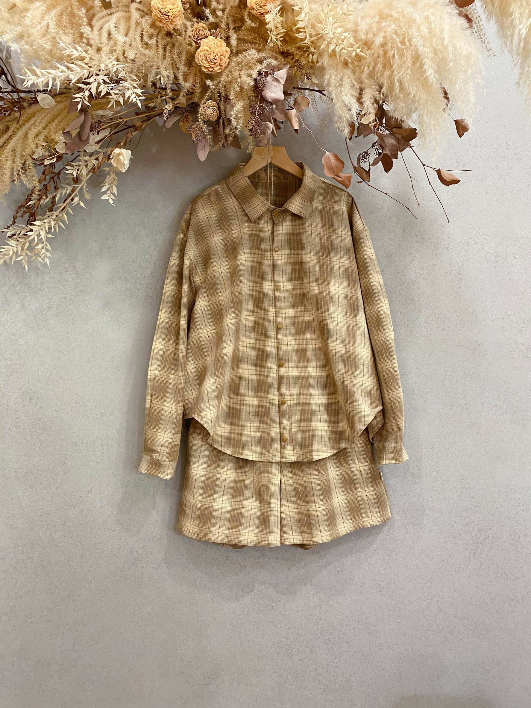 秋日細雨 媽咪慵懶襯衫套裝