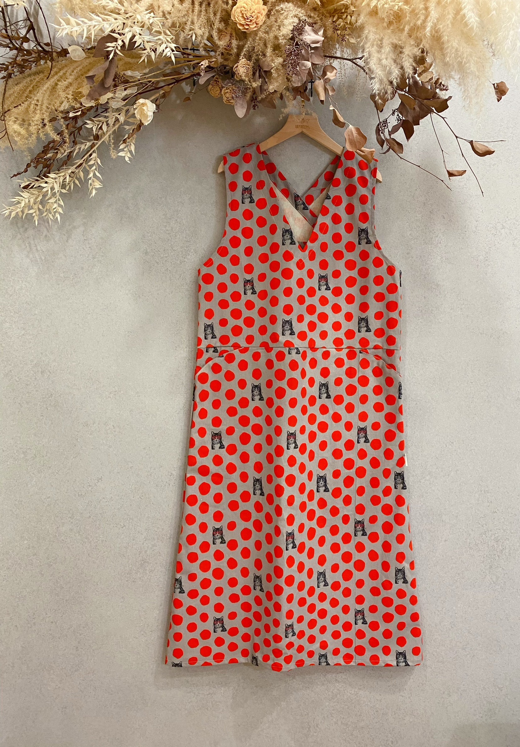 紅水玉眼鏡貓 媽咪職人洋裝