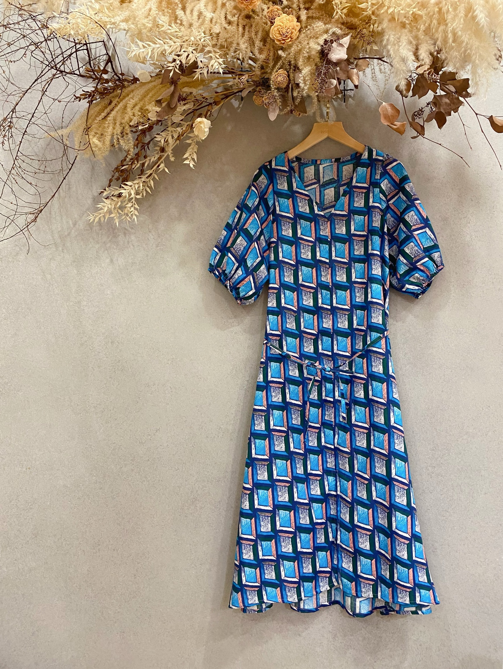 藍巧克力磚 媽咪前開衩綁帶洋裝