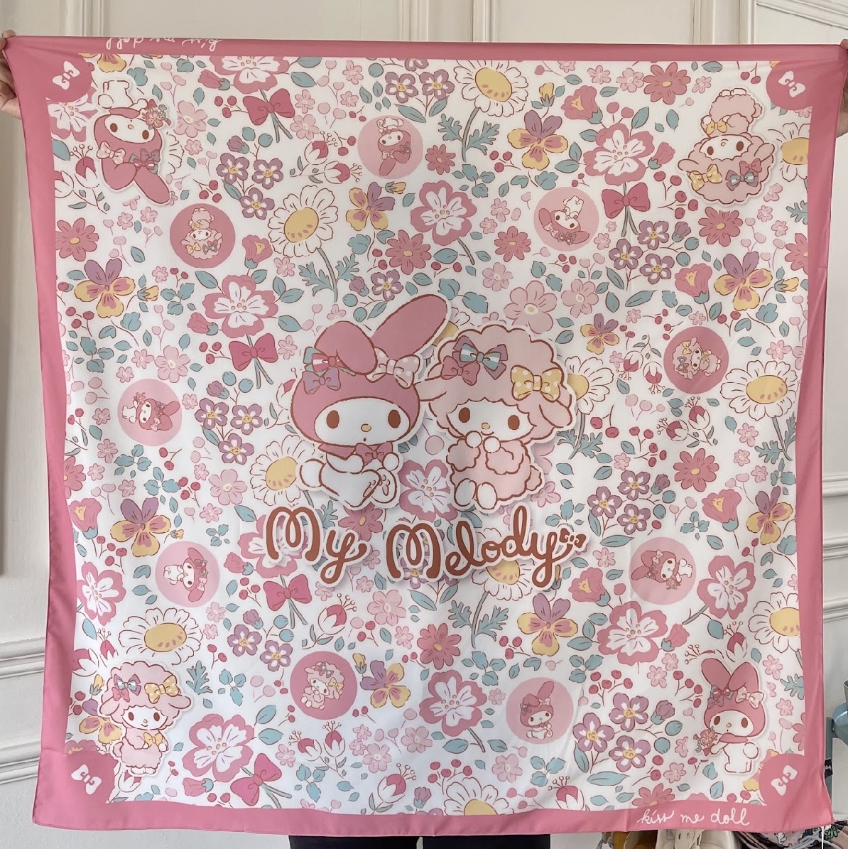 KISS ME DOLL - 真絲絲巾 ( MELODY )