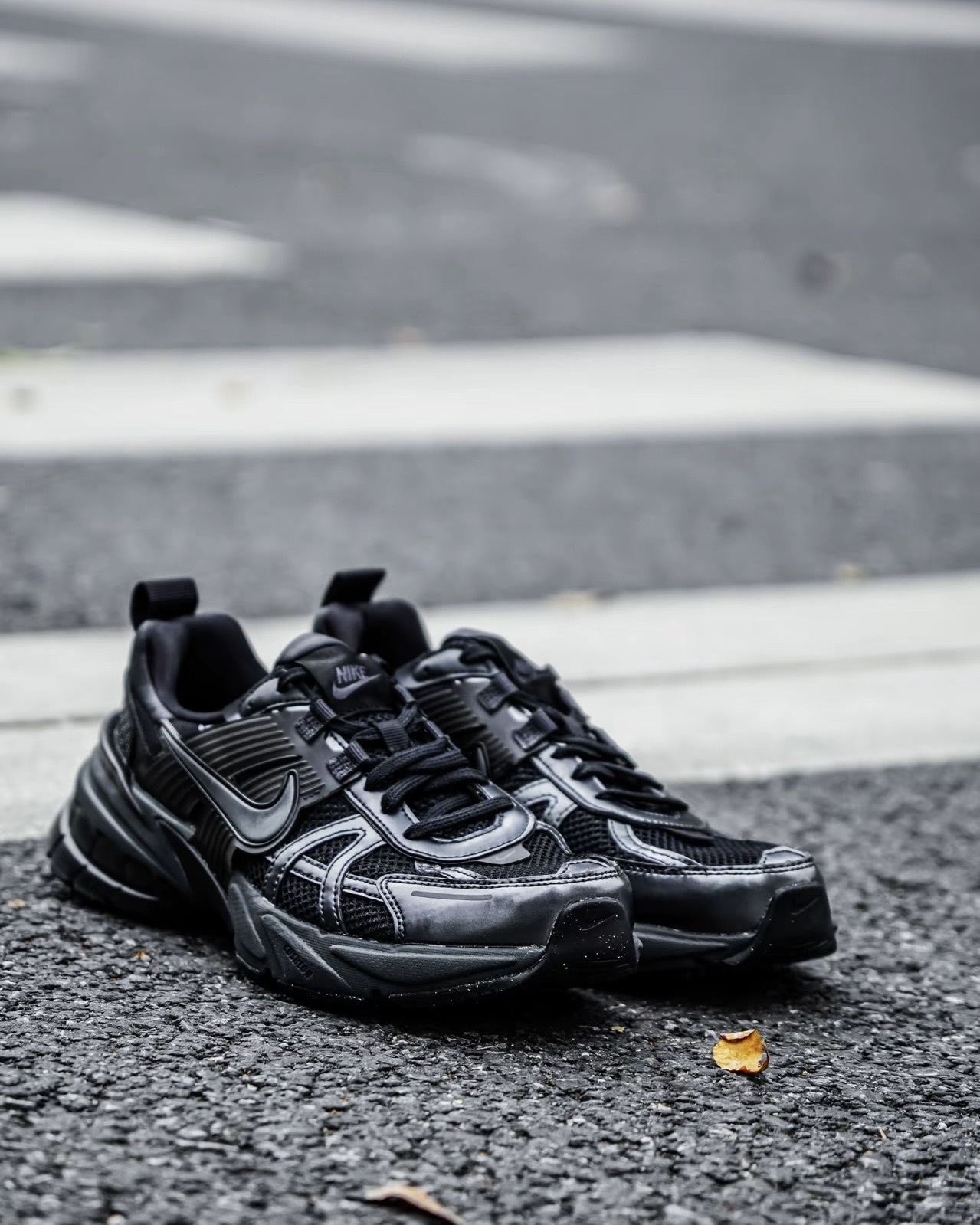 #現貨 Nike V2K Run Runtekk 復古 慢跑鞋 HJ4497-001 全黑