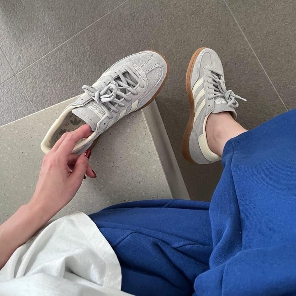 男女鞋 ADIDAS HANDBALL SPEZIAL雲霧灰 灰色  藍灰 復古 麂皮 德訓鞋 休閒鞋【IF7086】