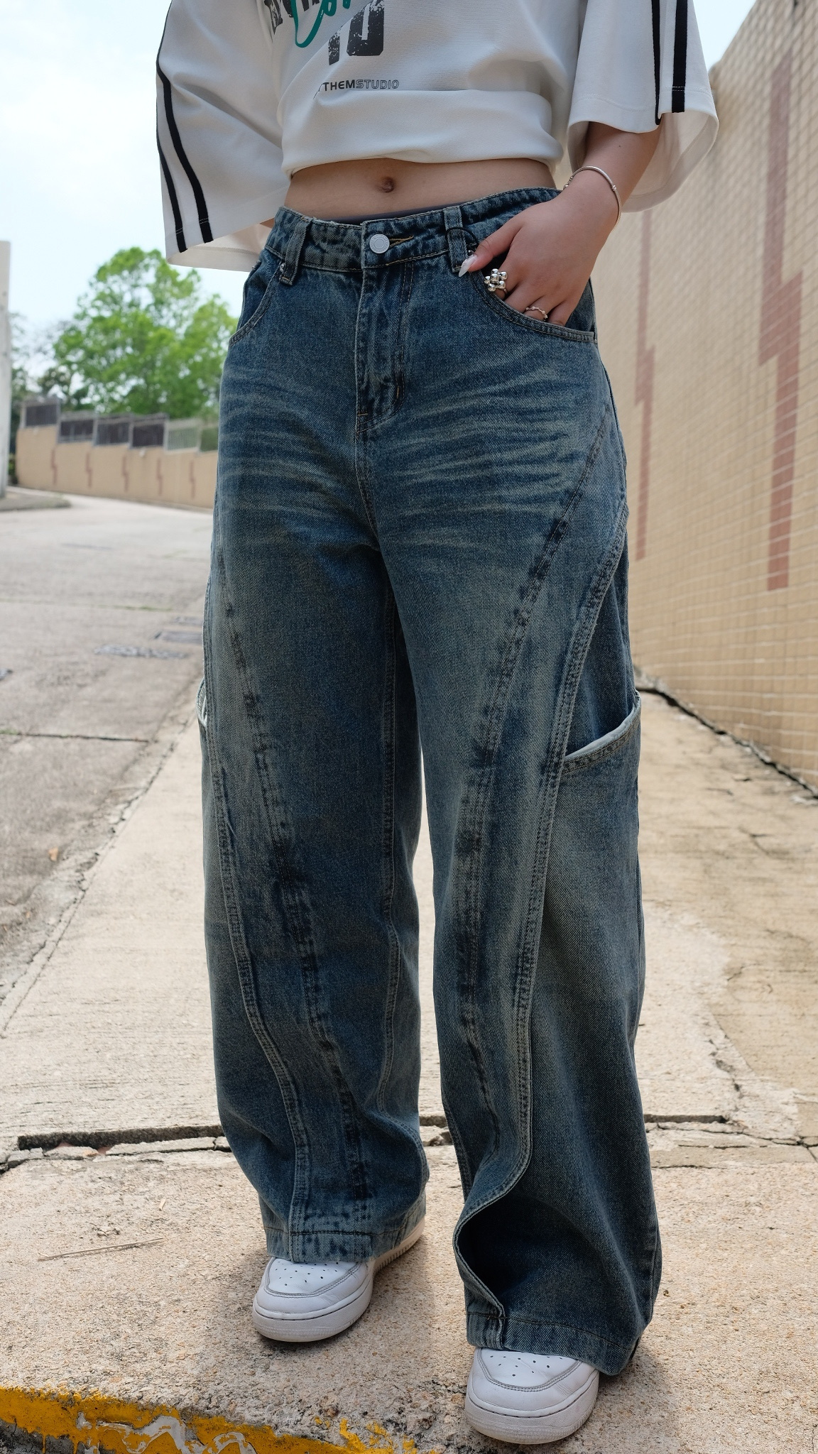 LPT0068 前斜開復古牛仔褲