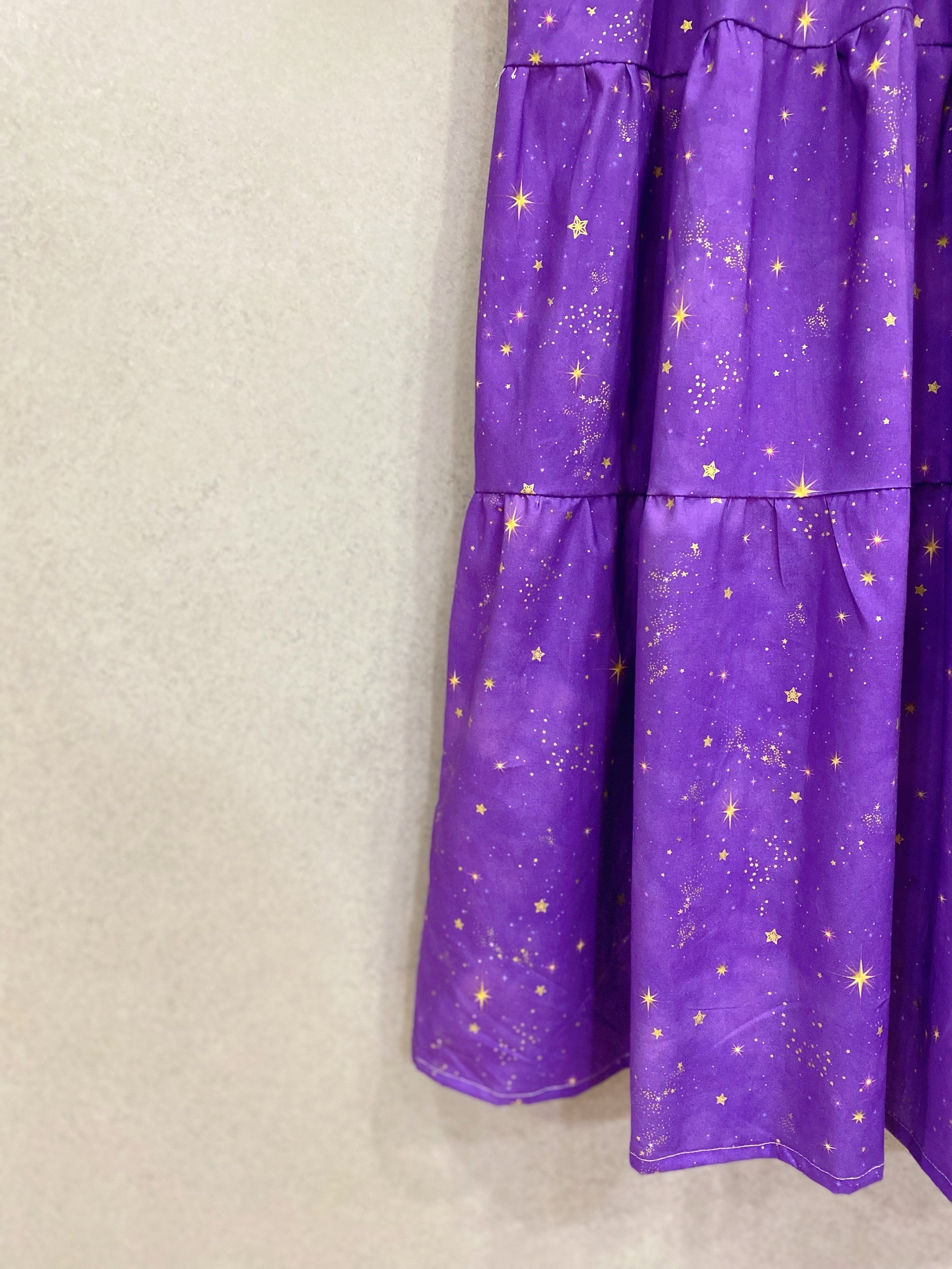 紫星辰 媽咪吊帶千層長洋裝