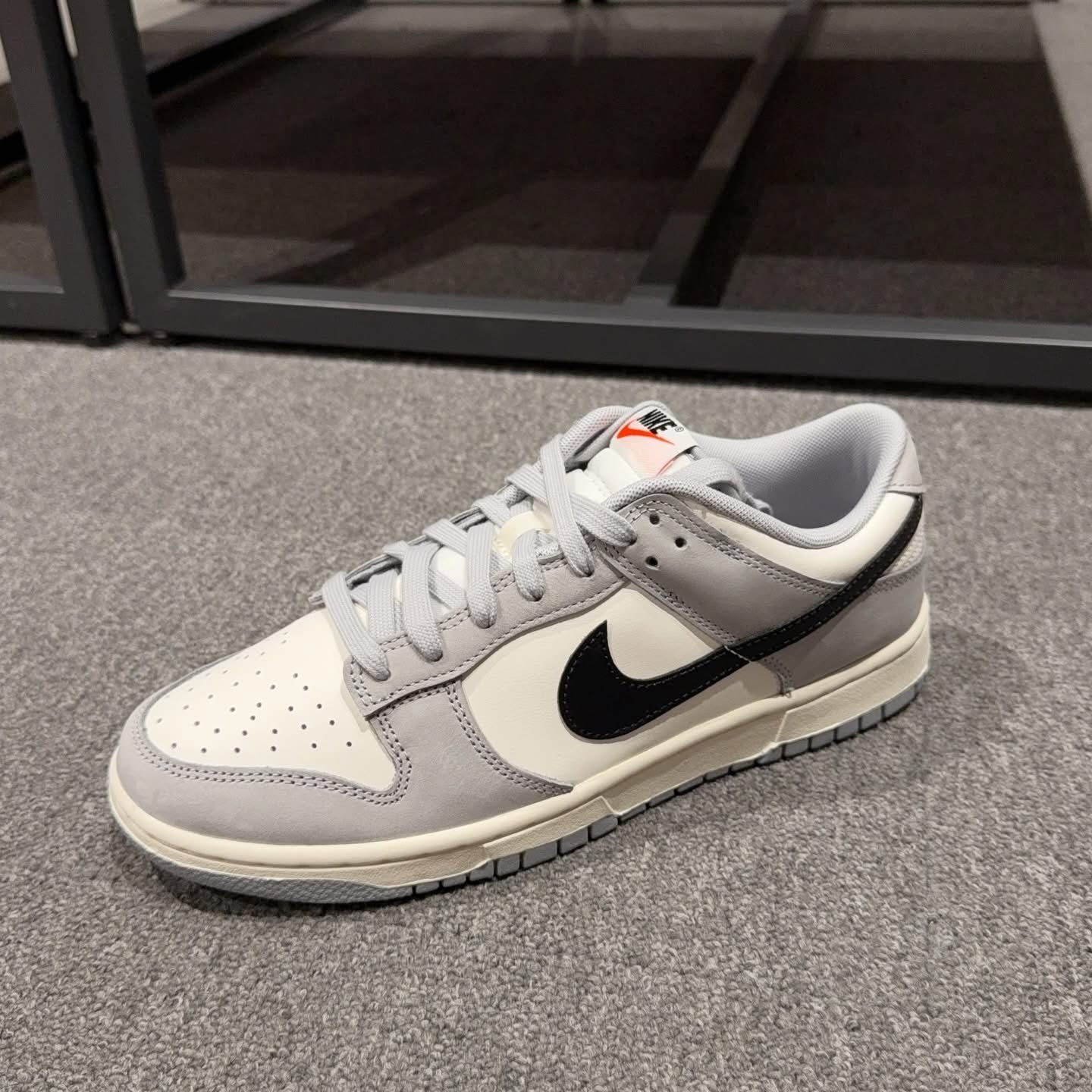 Nike Dunk Low “smoke grey” 麂皮 煙灰 灰底黑勾 ib3079-101
