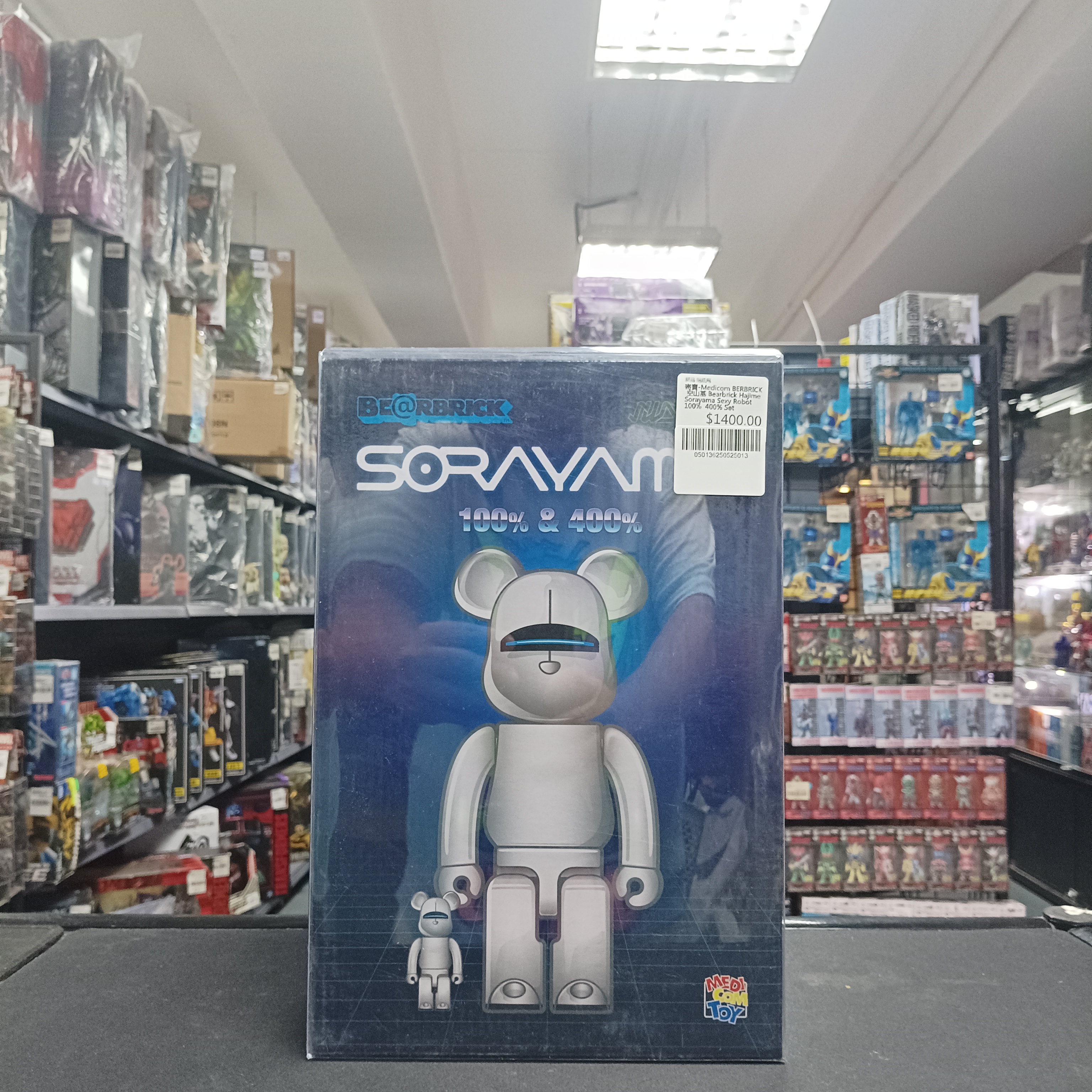 寄賣-Medicom BE@RBRICK ️ 空山基 Bearbrick Hajime Sorayama Sexy Robot 100% & 400% Set