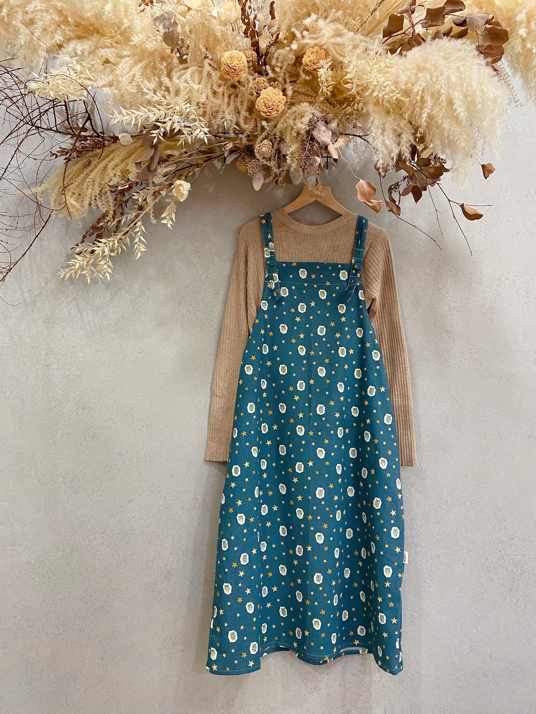 藍綠星星貓頭鷹 媽咪吊帶包釦長洋裝