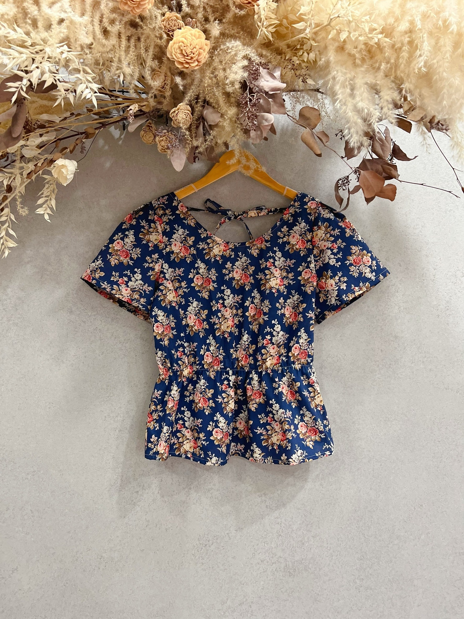 藍底薔薇 媽咪美背上衣