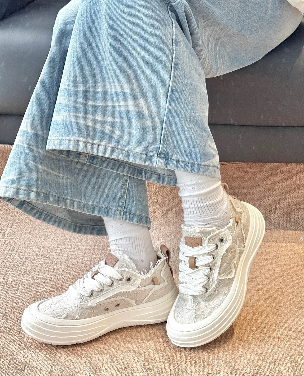 WE FLOWER 小花厚底板鞋（珍珠白