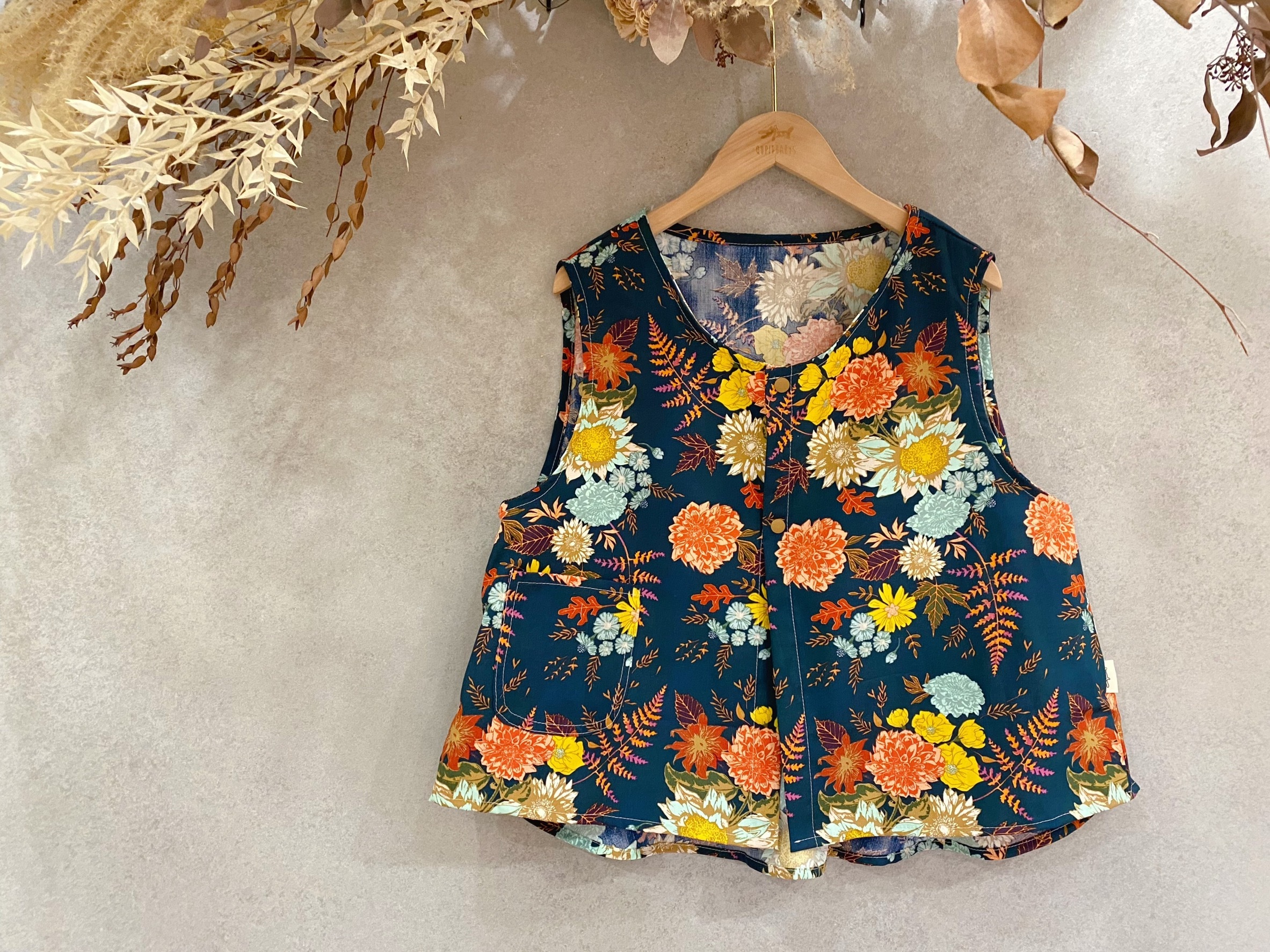 agf深綠底橘黃系花草 媽咪波浪小背心