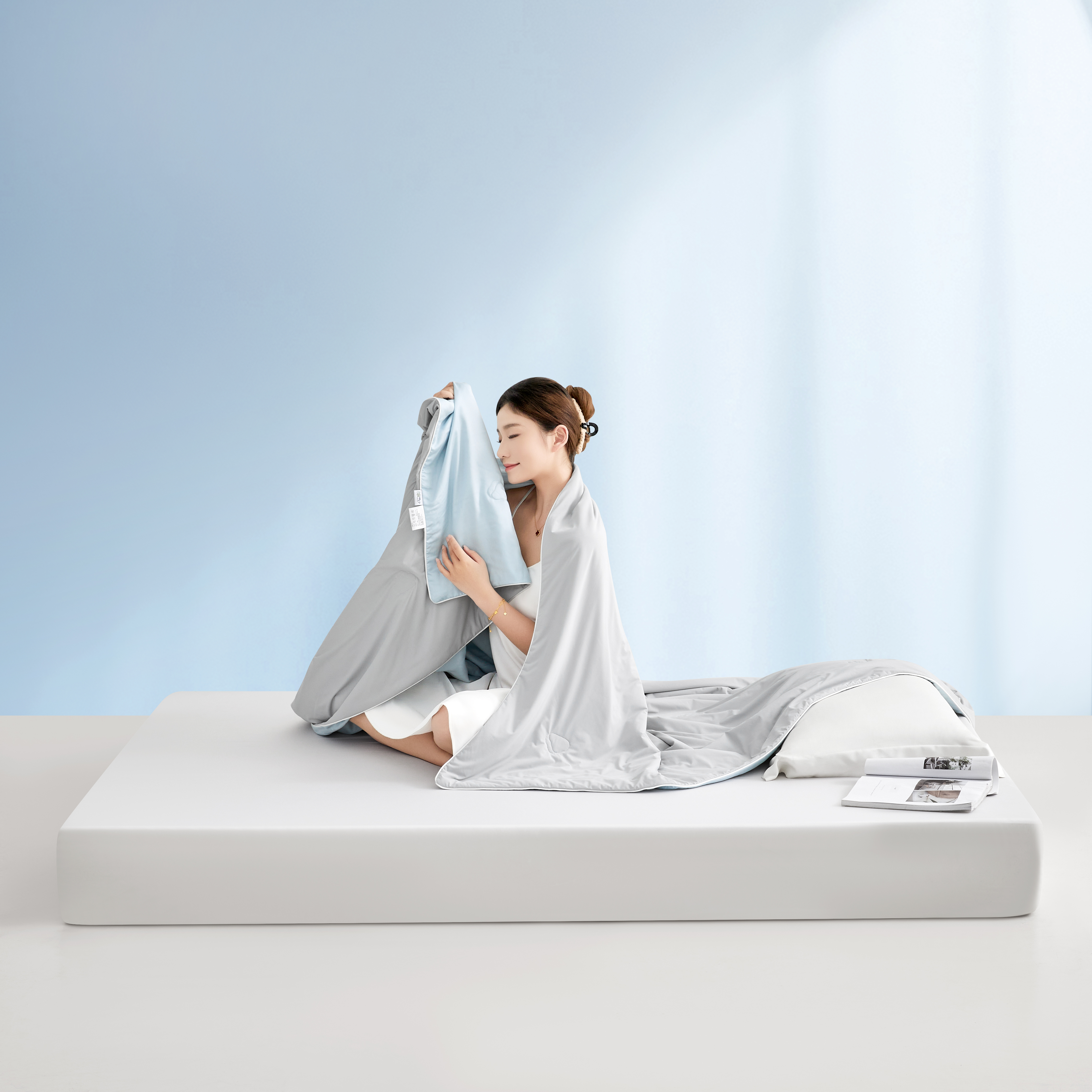 【換季出清】升級版-天冰被|晨霧藍(天絲VS急凍涼感紗)