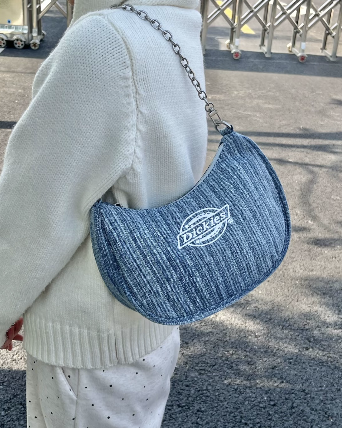 Dickies 牛仔新月包 刺繡 復古 鍊條 側背包 肩背包 手提包 腋下包