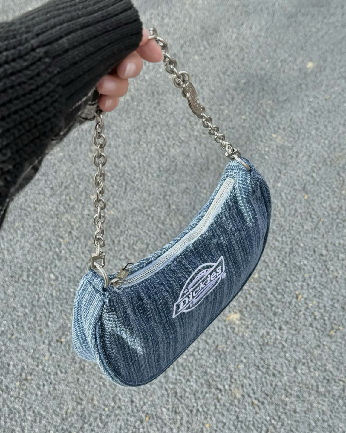 Dickies 牛仔新月包 刺繡 復古 鍊條 側背包 肩背包 手提包 腋下包